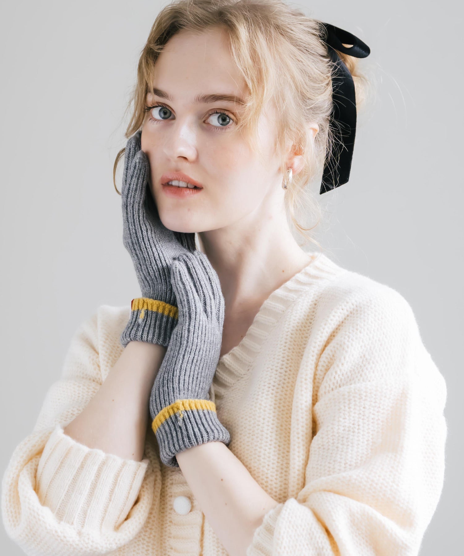 【スマホ/タッチパネル対応】ホールタッチリブニットライングローブ手袋 15255