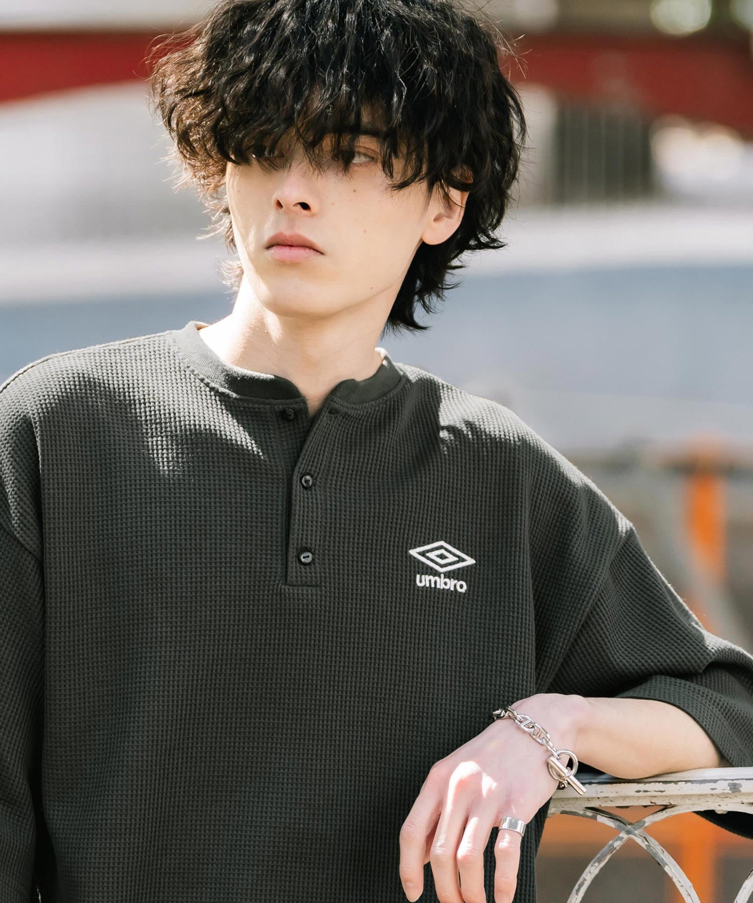 UMBRO アンブロ 別注コラボ オーバーサイズワンポイントロゴ刺繍ワッフルヘンリーネック半袖Tシャツ 15349