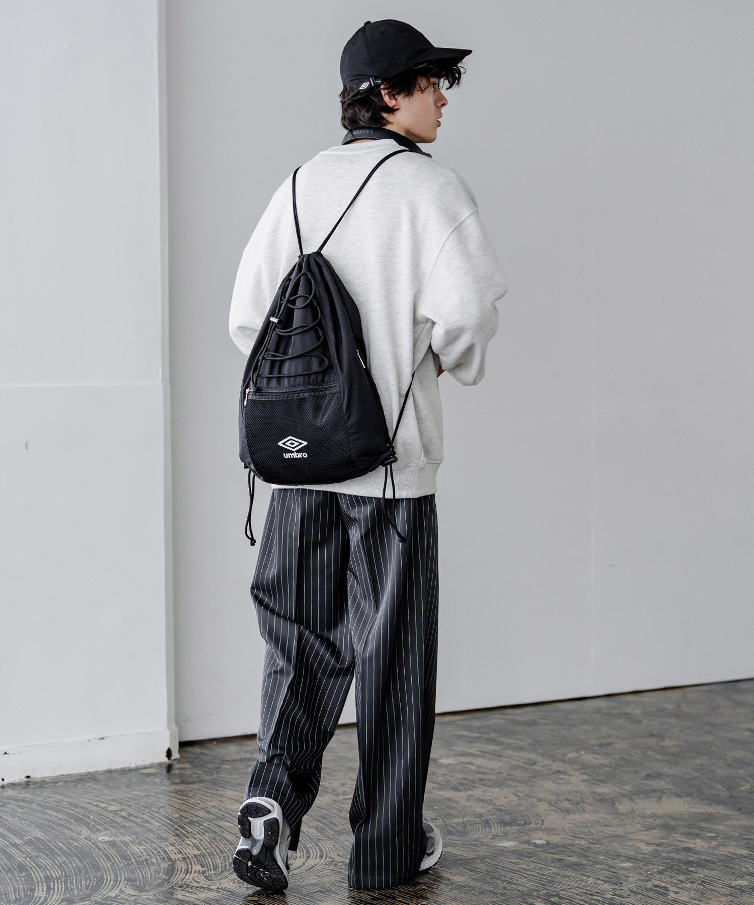 UMBRO 別注コラボ ワンポインロゴ刺繍ナイロンバンジーキャップ	15351