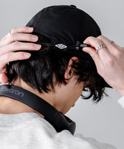 UMBRO 別注コラボ ワンポインロゴ刺繍ナイロンバンジーキャップ	15351