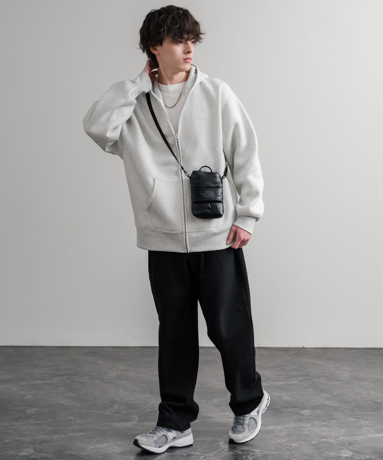 日本未展開モデル WHITE LABEL THE NORTH FACE PADDING CROSS BAG MINI 2WAYクロスショルダーミニバッグ 15359