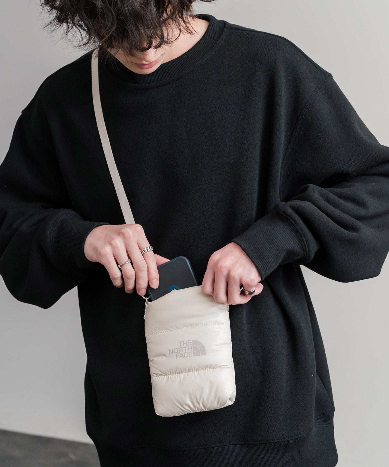 日本未展開モデル WHITE LABEL THE NORTH FACE PADDING CROSS BAG MINI 2WAYクロスショルダーミニバッグ 15359