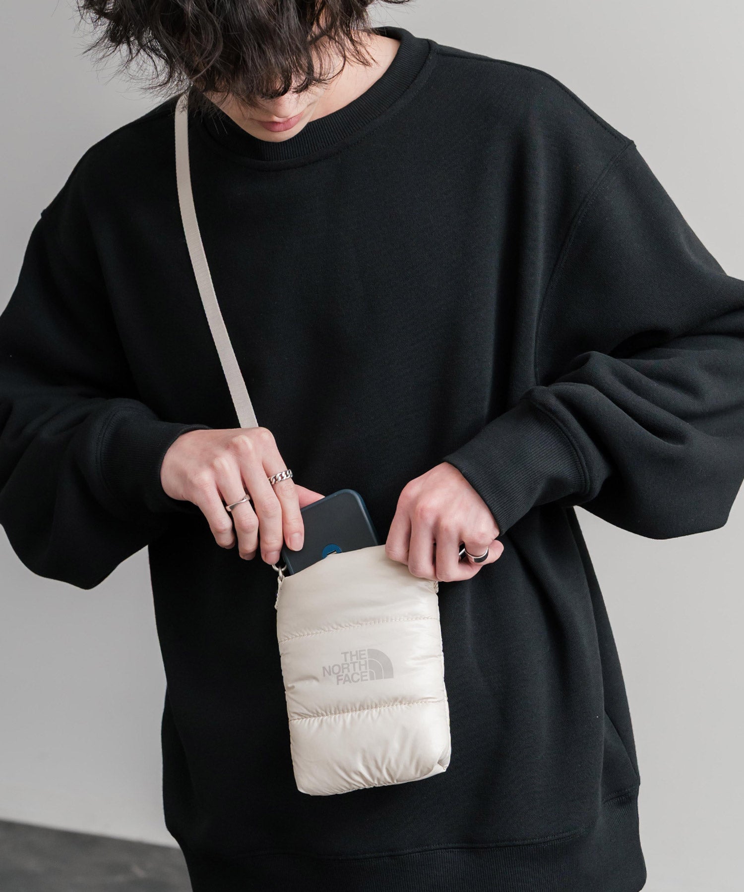 日本未展開モデル WHITE LABEL THE NORTH FACE PADDING CROSS BAG MINI 2WAYクロスショルダーミニバッグ 15359