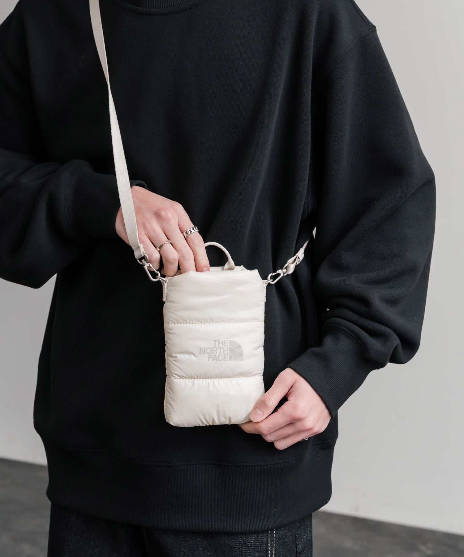 日本未展開モデル WHITE LABEL THE NORTH FACE PADDING CROSS BAG MINI 2WAYクロスショルダーミニバッグ 15359