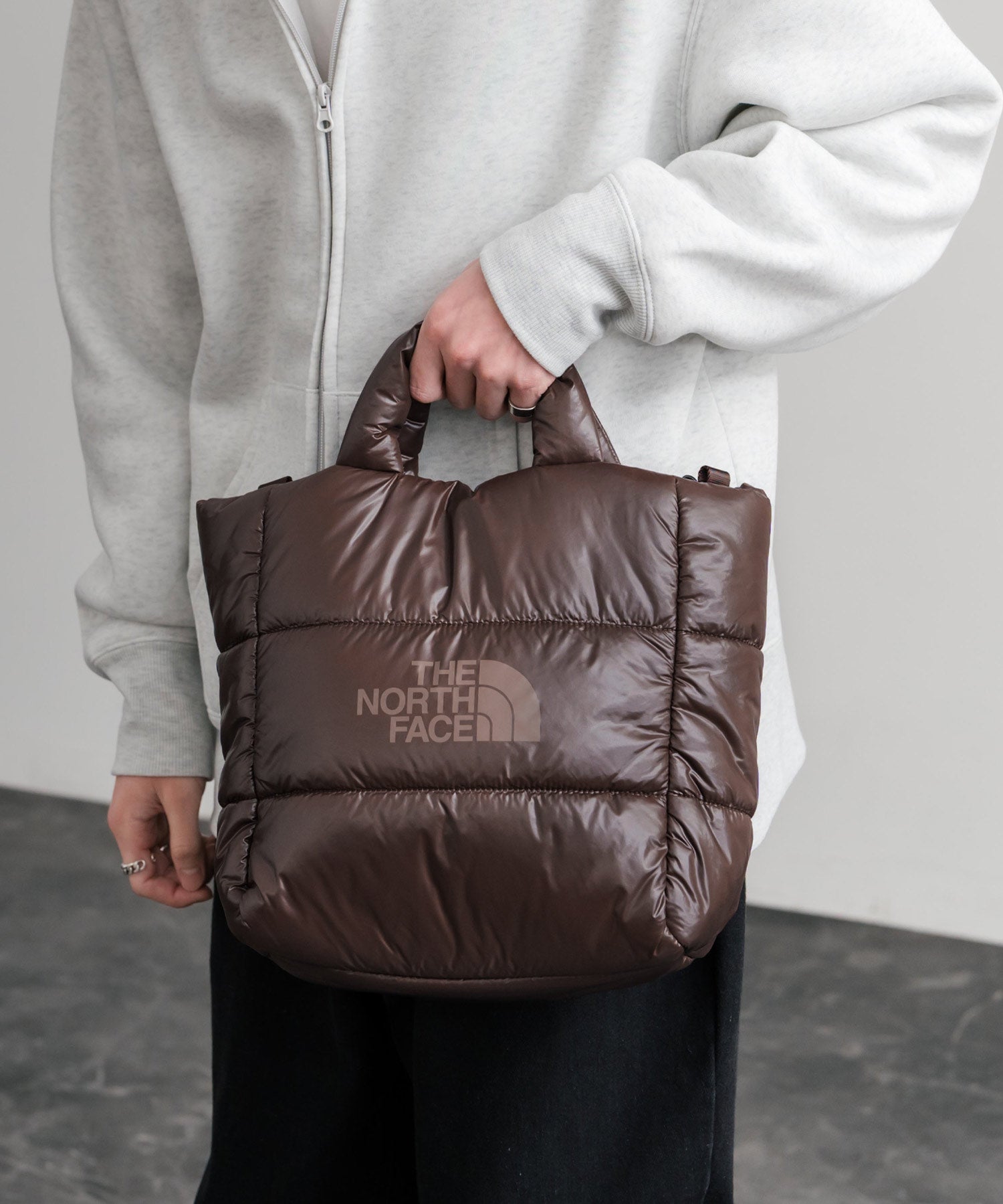 日本未展開モデル WHITE LABEL THE NORTH FACE PLUMPY TOTE BAG L 2WAYキルティングショルダートートバッグ 15361