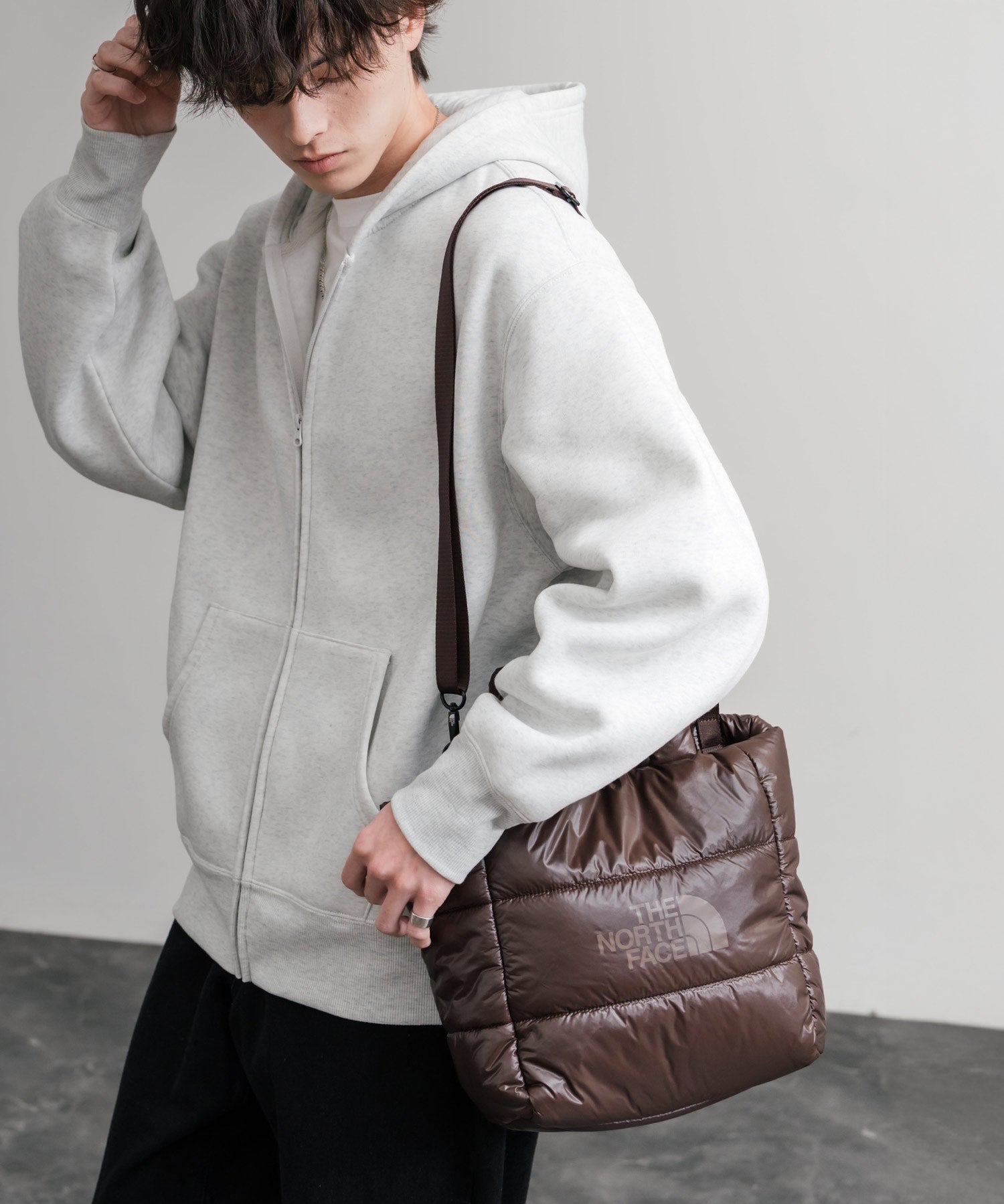 日本未展開モデル WHITE LABEL THE NORTH FACE PLUMPY TOTE BAG L 2WAYキルティングショルダートートバッグ 15361