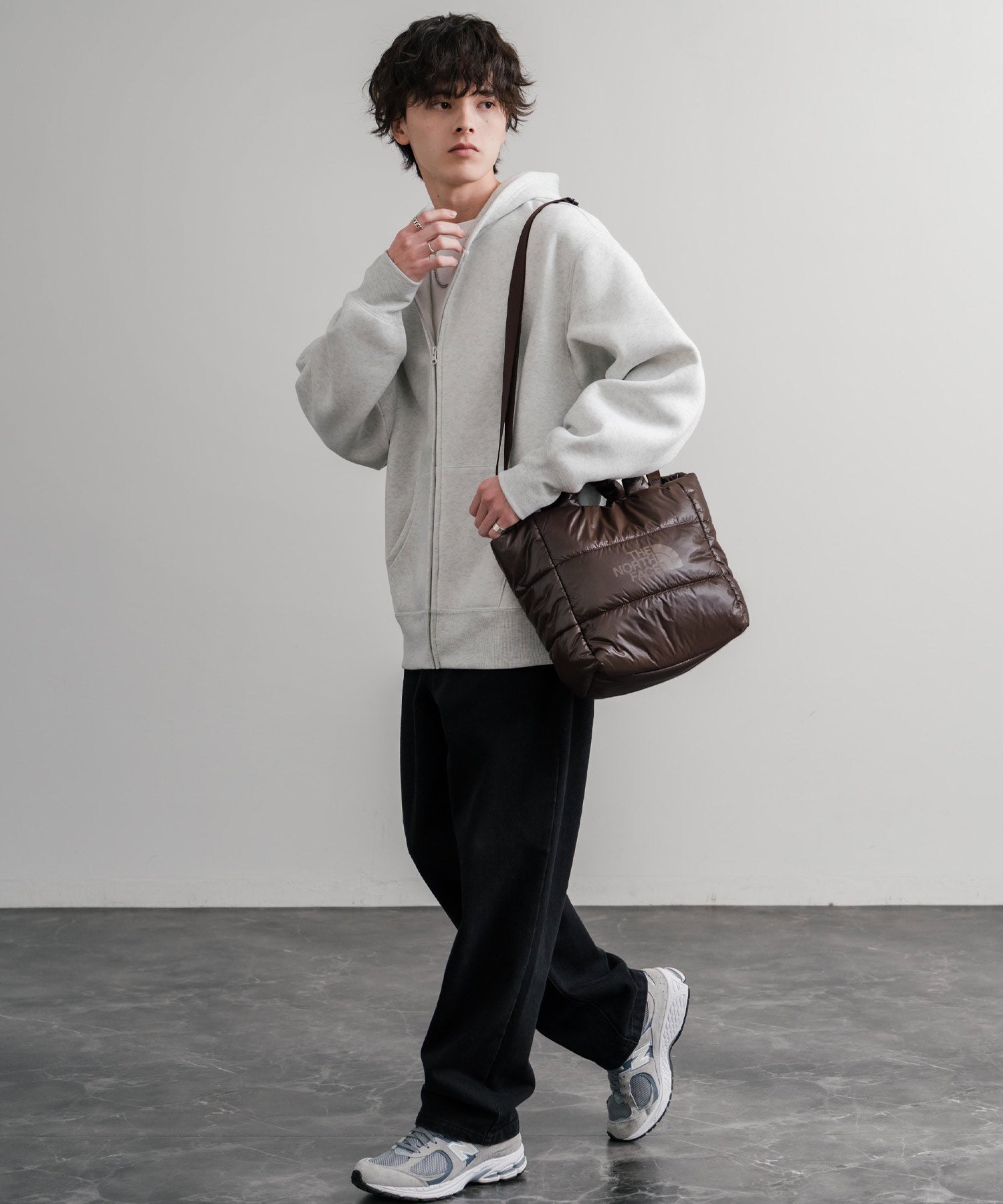 日本未展開モデル WHITE LABEL THE NORTH FACE PLUMPY TOTE BAG L 2WAYキルティングショルダートートバッグ 15361
