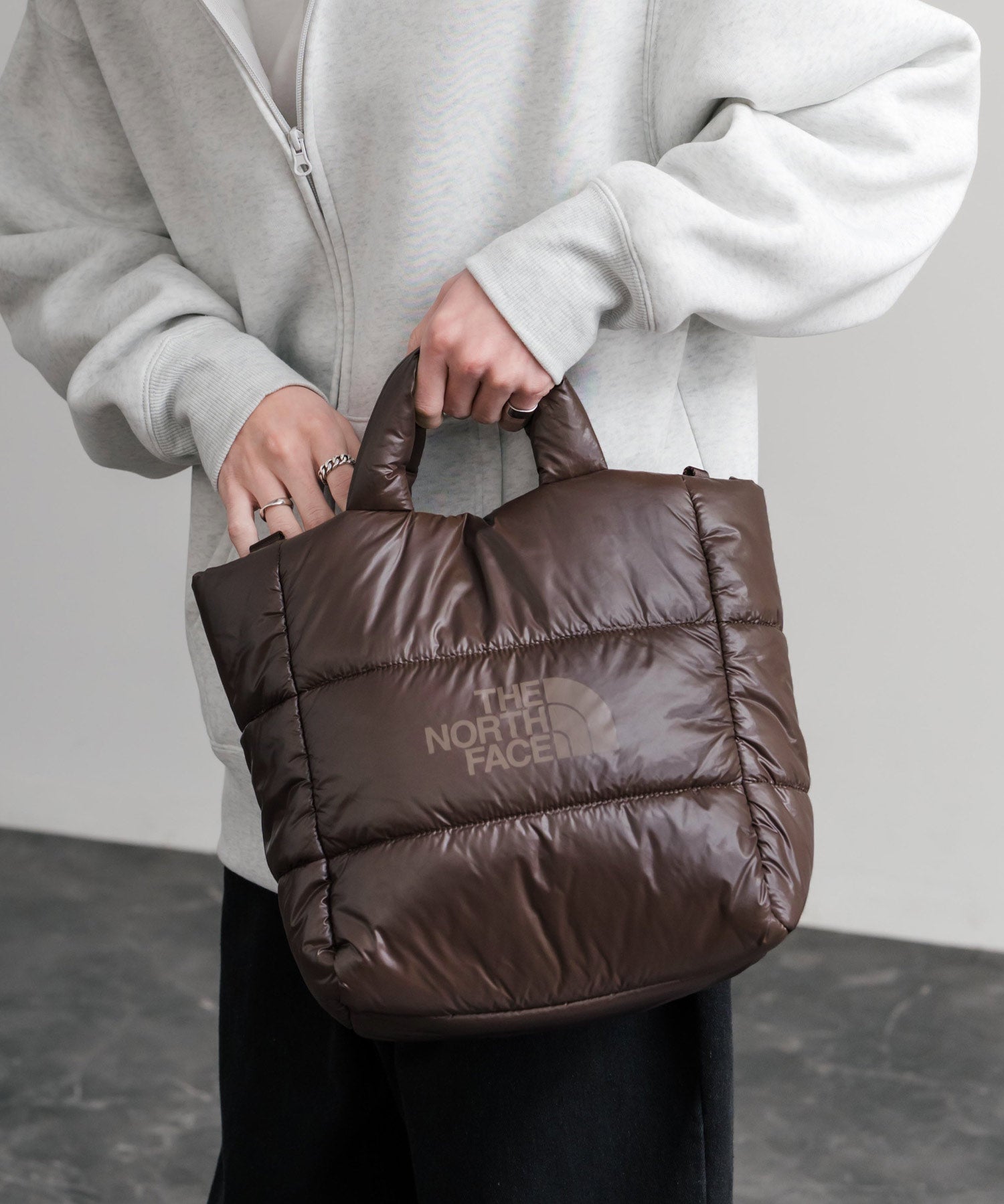 日本未展開モデル WHITE LABEL THE NORTH FACE PLUMPY TOTE BAG L 2WAYキルティングショルダートートバッグ 15361