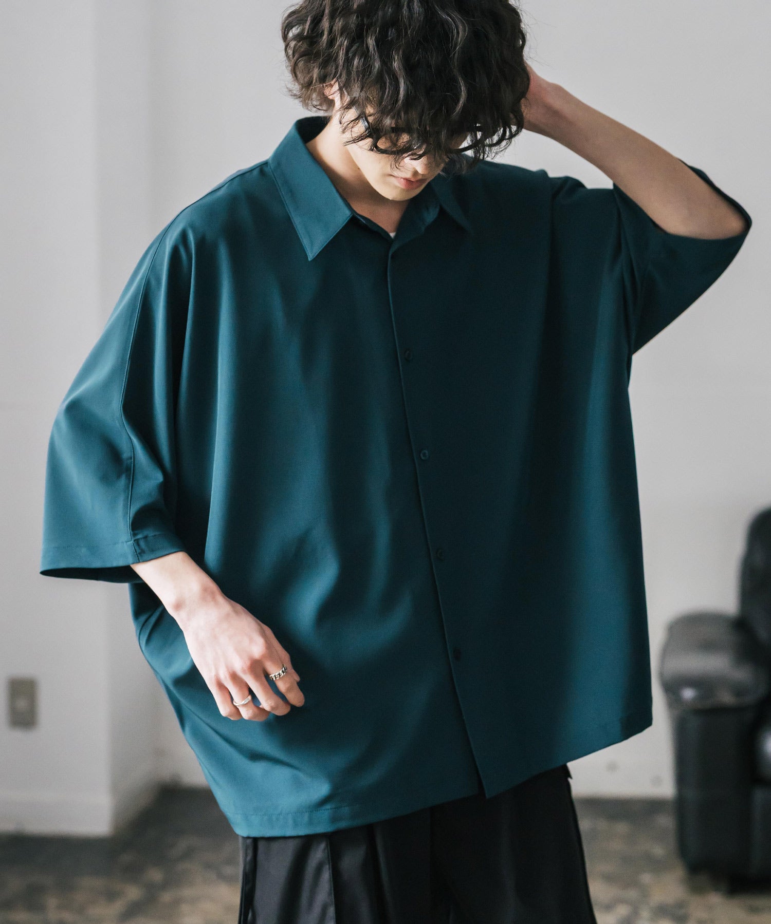 接触冷感 とろみビッグシルエットドルマン半袖シャツ 15365