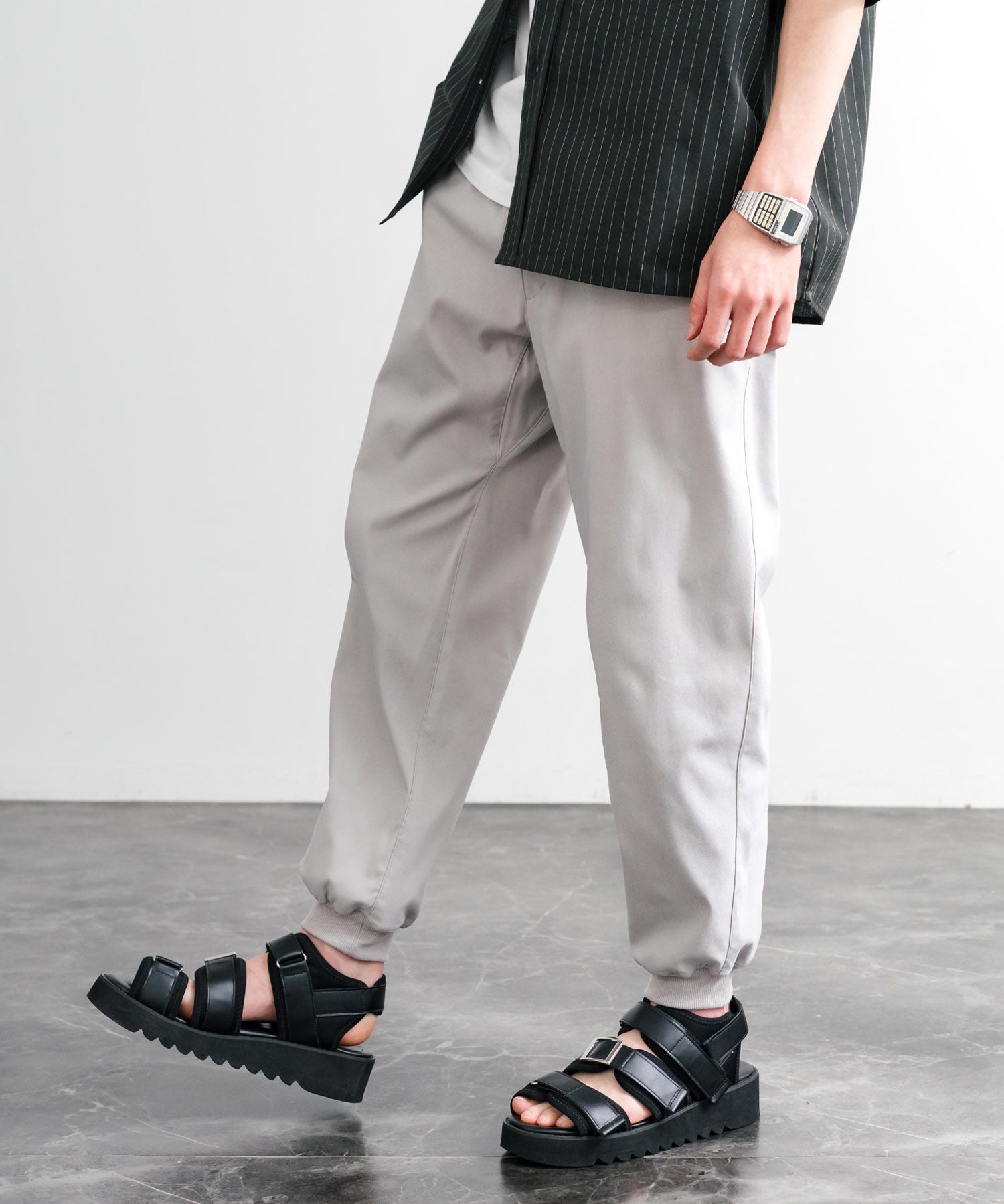 接触冷感 多機能ストレッチクロップドイージージョガーパンツ 15368