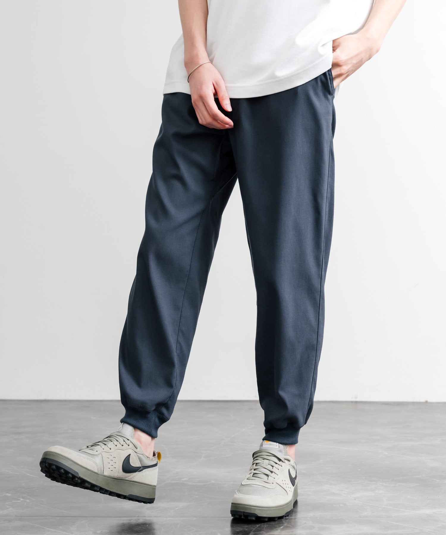 接触冷感 多機能ストレッチクロップドイージージョガーパンツ 15368