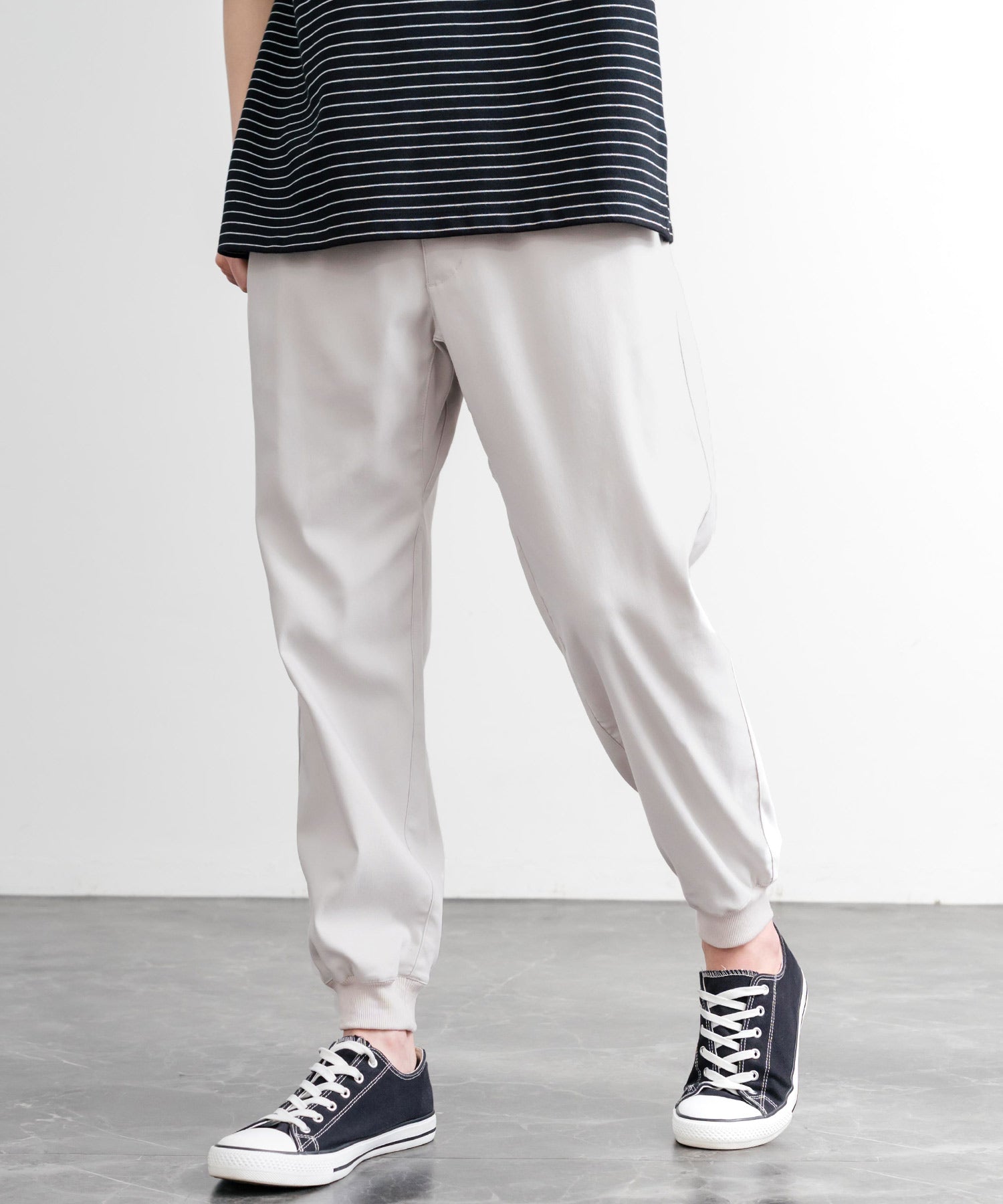 接触冷感 多機能ストレッチクロップドイージージョガーパンツ 15368