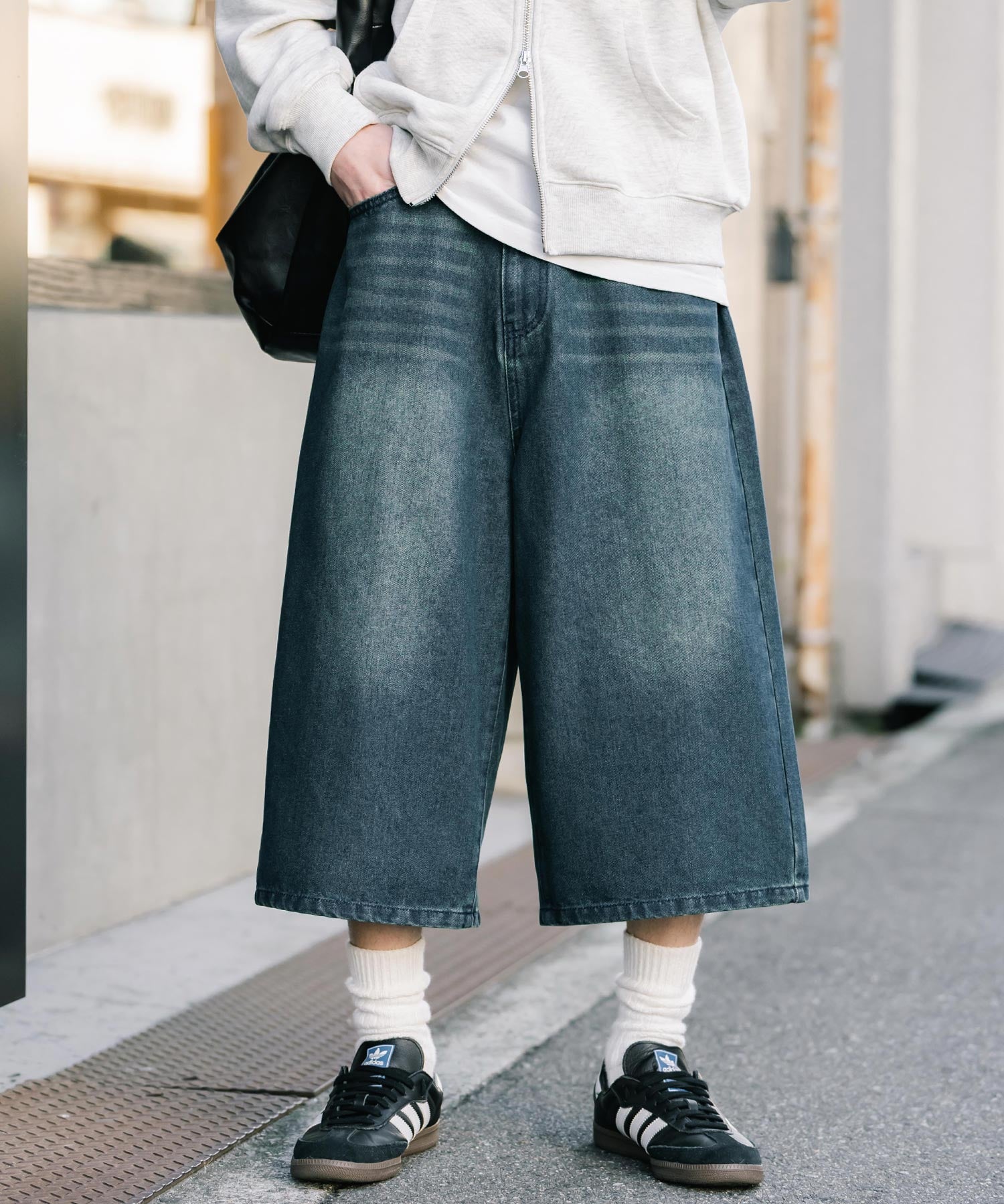 新色追加 ケミカルウォッシュ オーバーダイ ワイドデニムハーフショートパンツ 15374