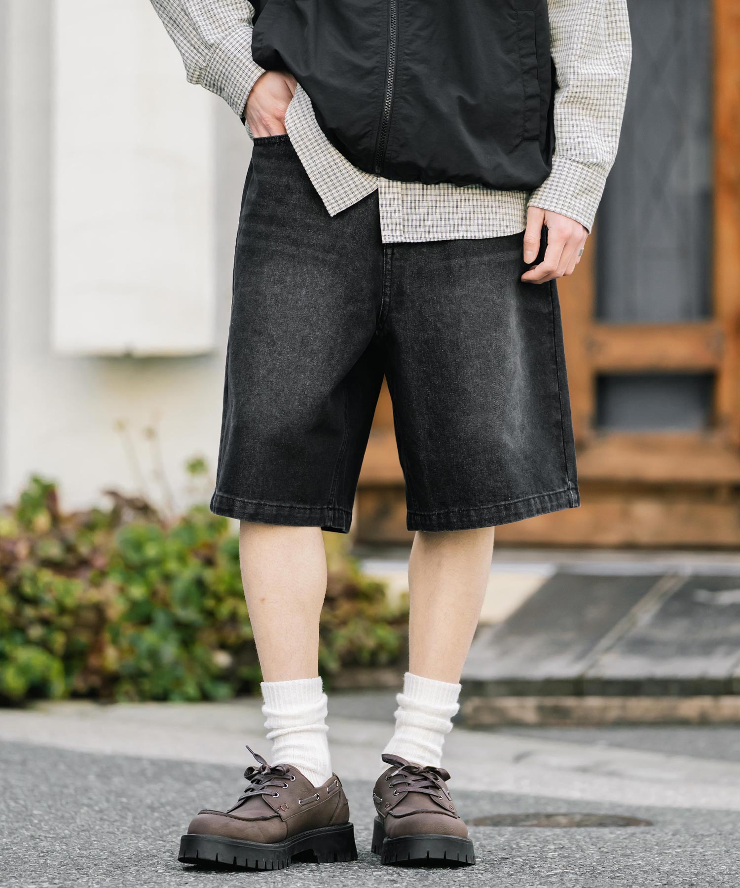 ケミカルウォッシュ オーバーダイ ワイドデニムハーフショートパンツ 15375