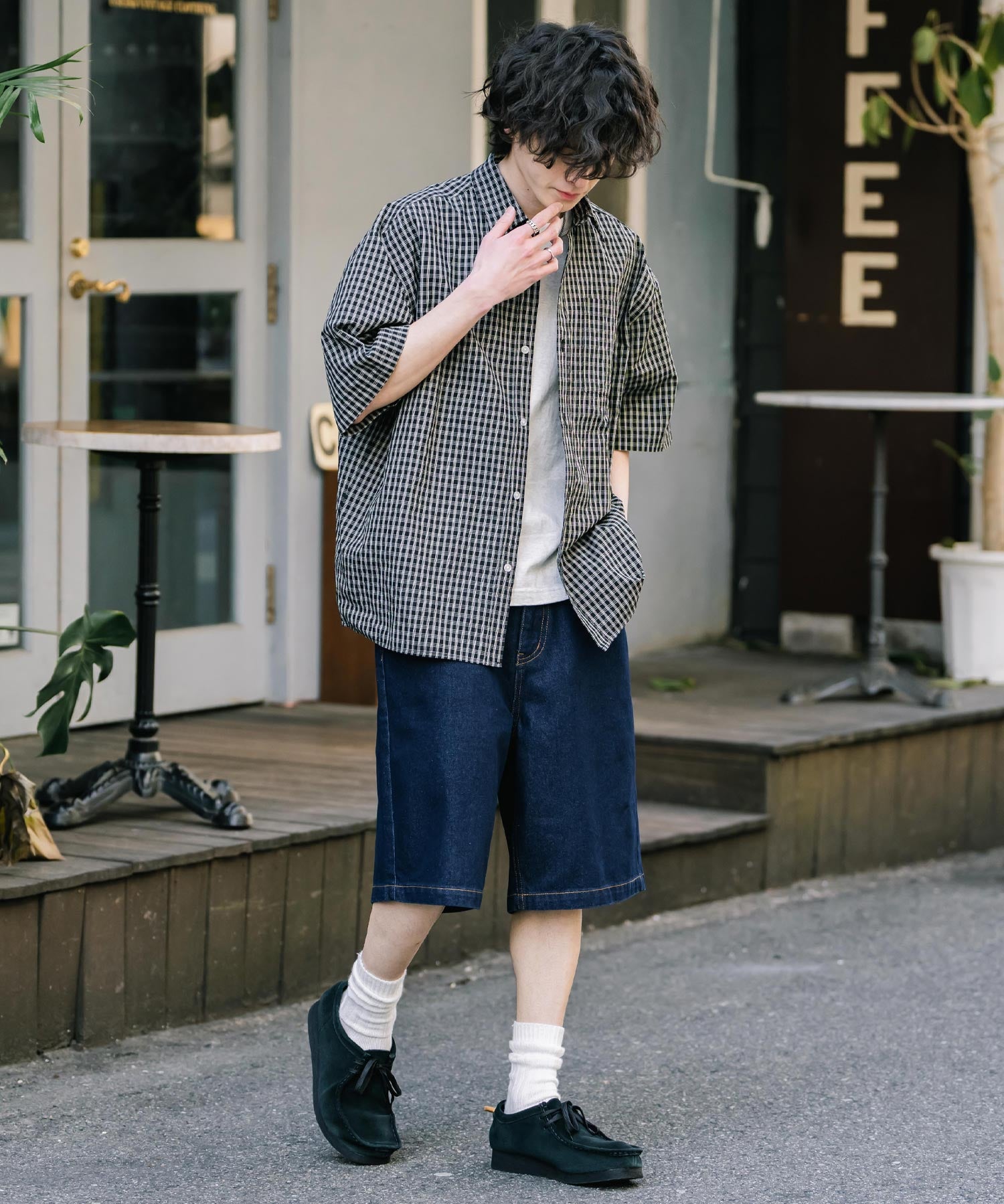 ケミカルウォッシュ オーバーダイ ワイドデニムハーフショートパンツ 15375