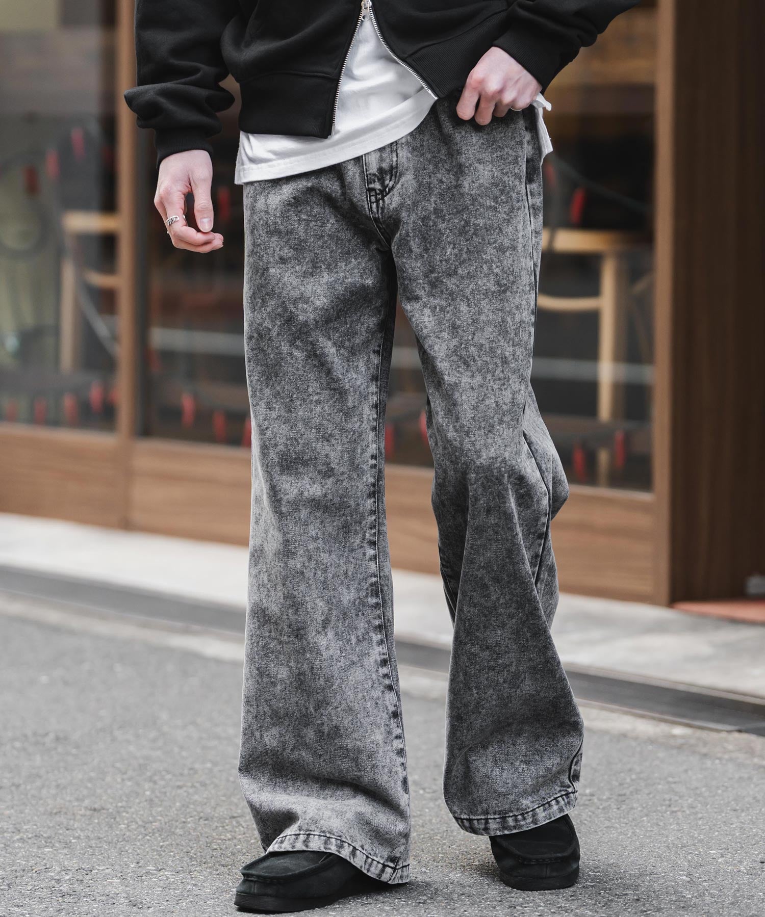 ルーズシルエットセミフレアワイドデニムパンツ 15376