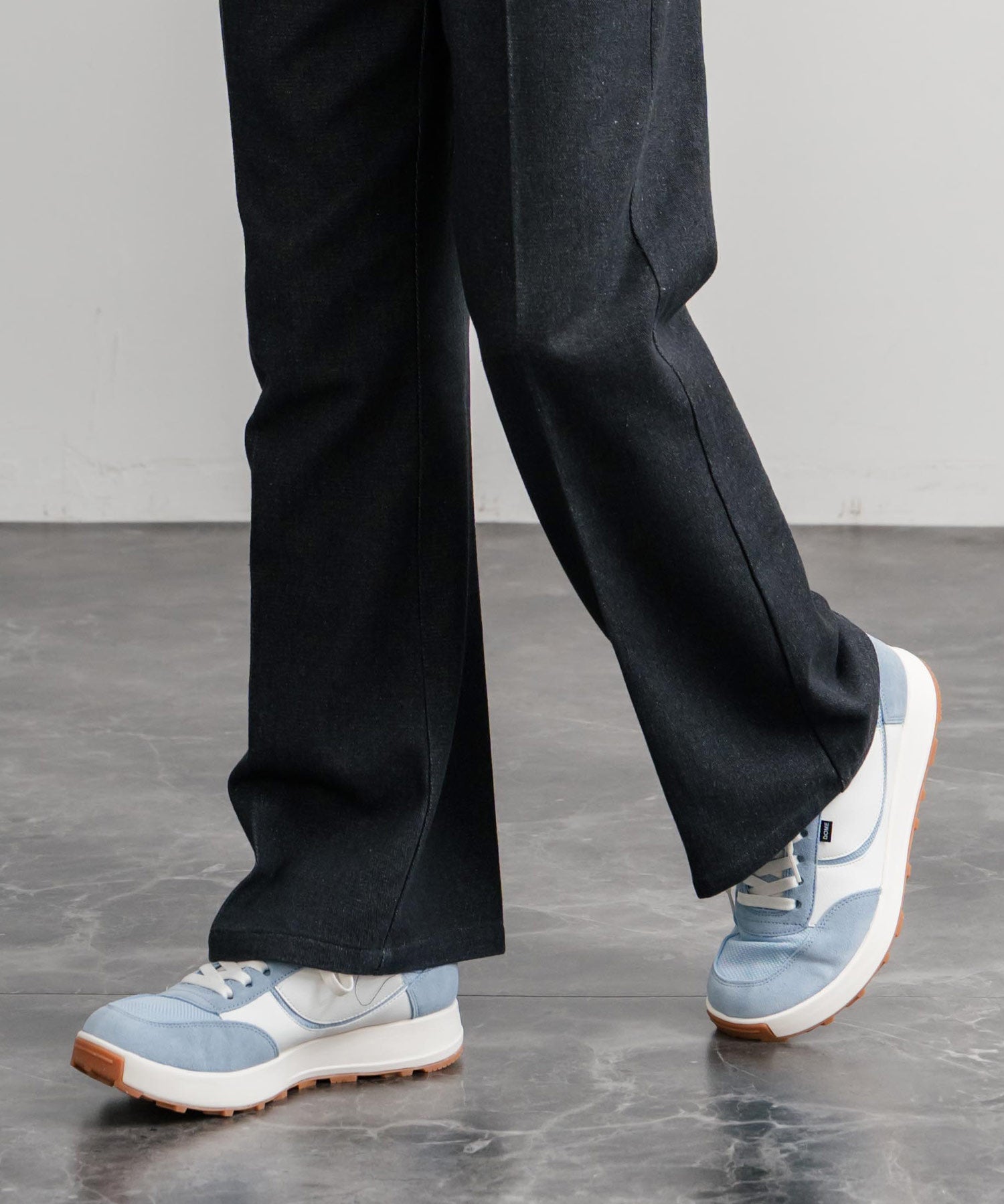 THE NORTH FACE DOME レースアップスニーカー ランニングシューズ	15381