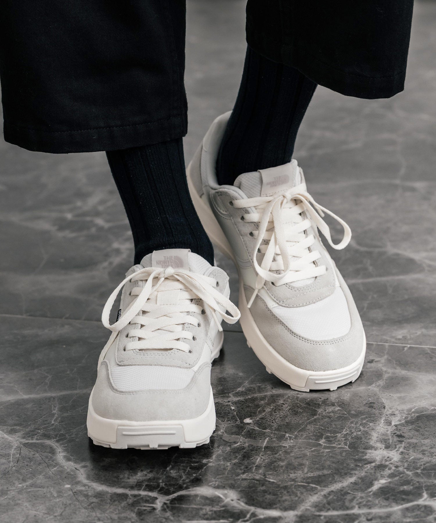 THE NORTH FACE DOME レースアップスニーカー ランニングシューズ	15381