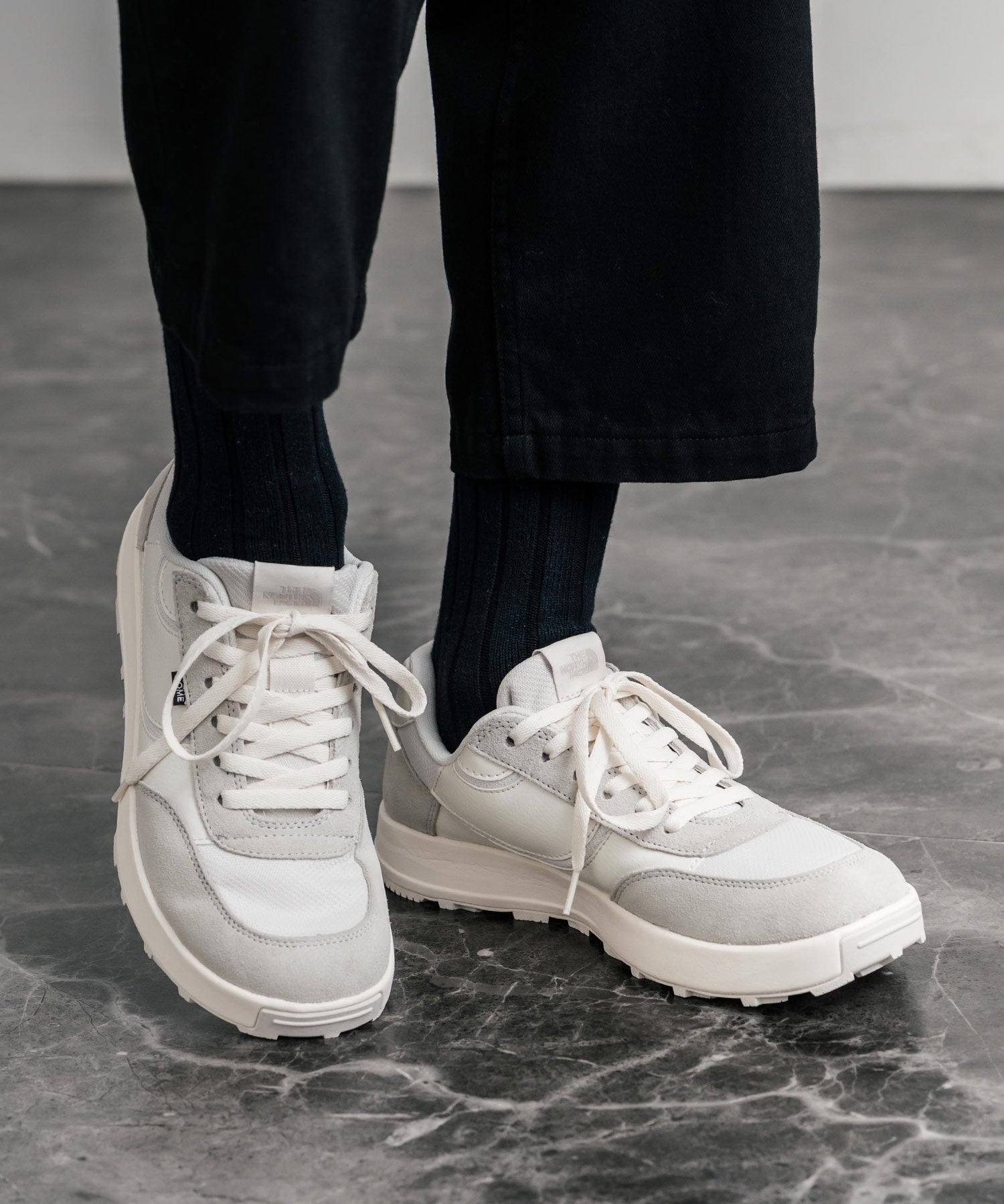 THE NORTH FACE DOME レースアップスニーカー ランニングシューズ	15381