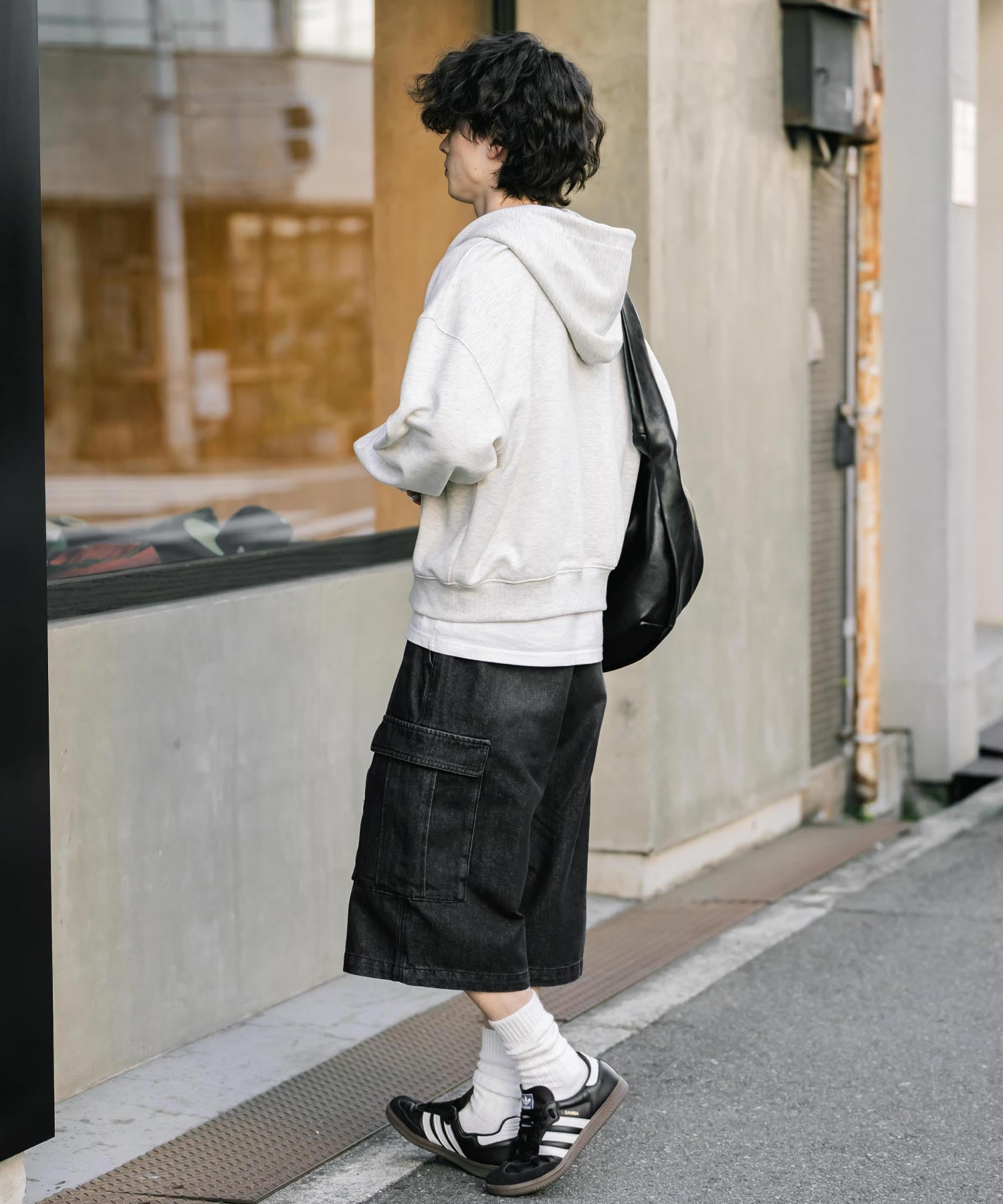 新色追加 ケミカルウォッシュ オーバーダイ ワイドデニムカーゴハーフショートパンツ 15382