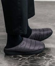 【SUBU/スブ】 サンダル F-line/ワンポイントロゴ刺繍モックシューズスリッポンスリッパ 15384