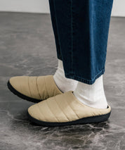 【SUBU/スブ】 サンダル F-line/ワンポイントロゴ刺繍モックシューズスリッポンスリッパ 15384