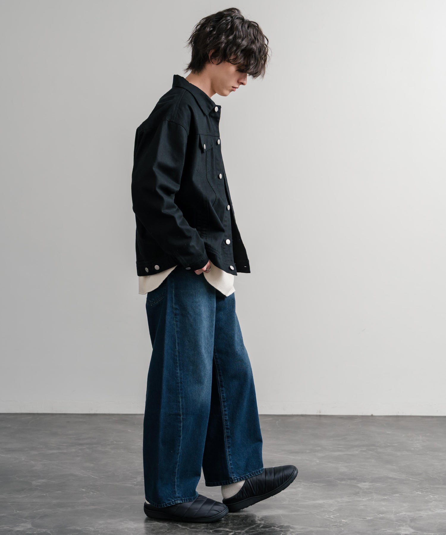 【SUBU/スブ】 サンダル F-line/ワンポイントロゴ刺繍モックシューズスリッポンスリッパ 15384