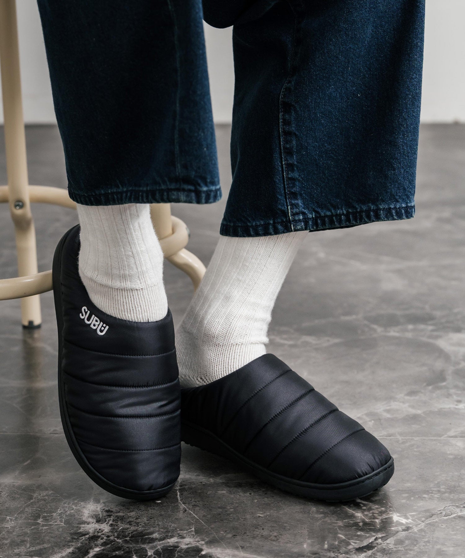 【SUBU/スブ】 サンダル F-line/ワンポイントロゴ刺繍モックシューズスリッポンスリッパ 15384