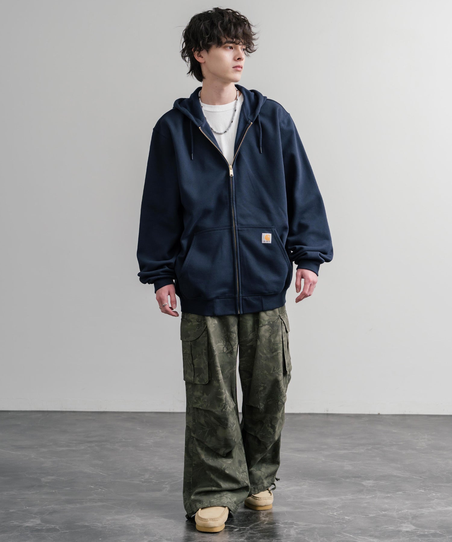 Carhartt カーハート MIDWEIGHT HOODED ZIP-FRONT SWEATSHIRT オーバーサイズ裏起毛長袖フルジップパーカー 15387