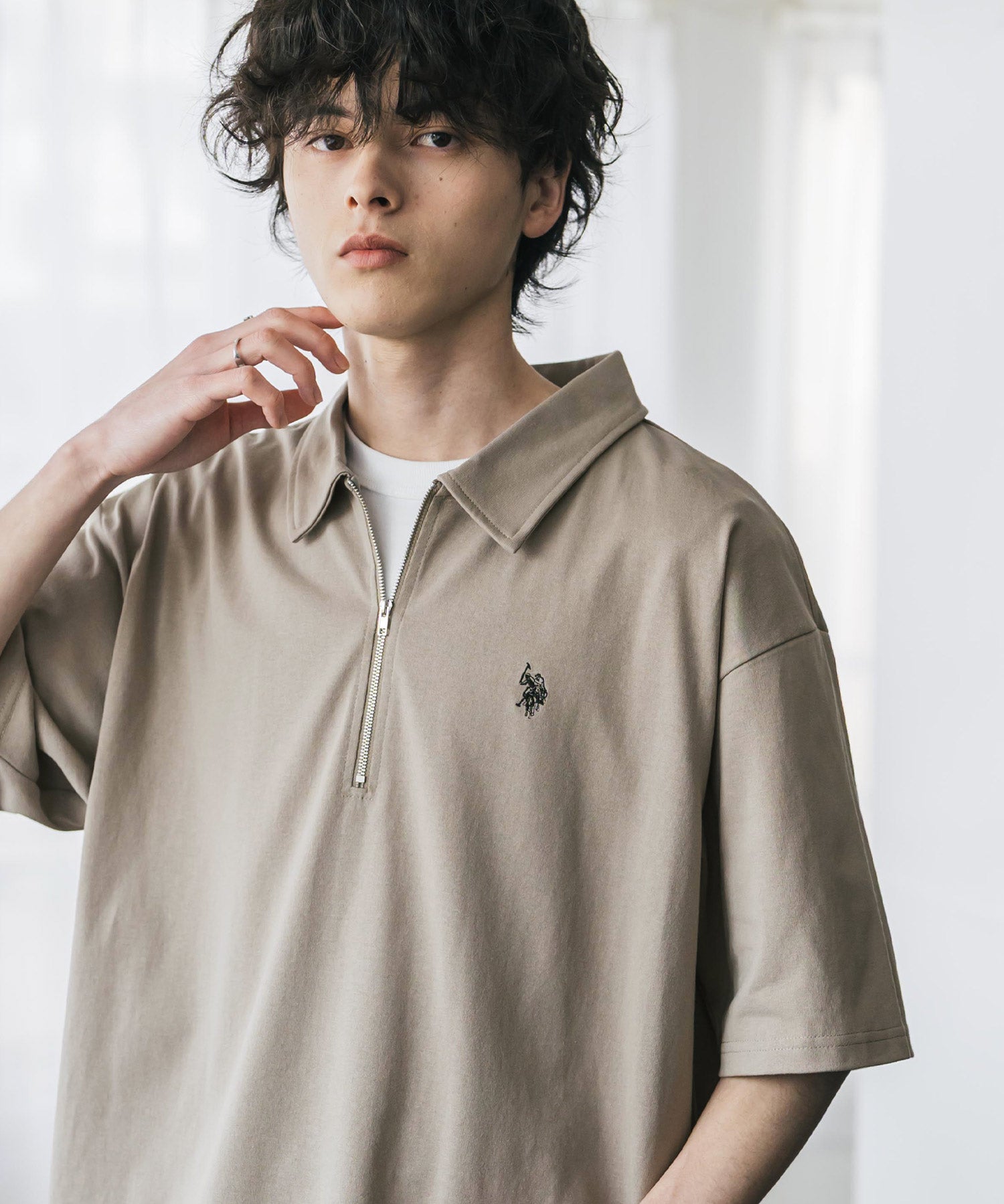 新色追加 U.S. POLO ASSN. 別注コラボオーバーサイズワンポイントロゴ刺繍天竺半袖ハーフジップポロシャツ 無地/クレリック 15426
