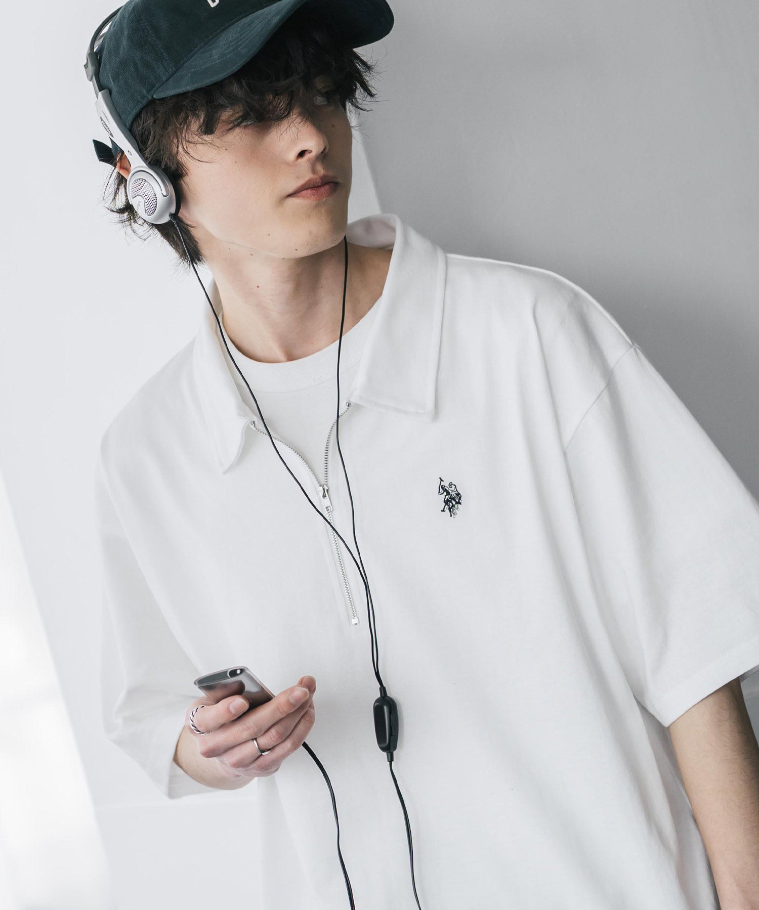 新色追加 U.S. POLO ASSN. 別注コラボオーバーサイズワンポイントロゴ刺繍天竺半袖ハーフジップポロシャツ 無地/クレリック 15426