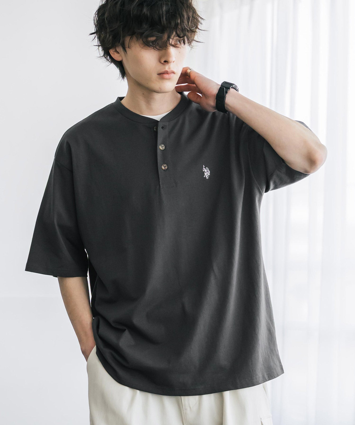 U.S. POLO ASSN. ユーエスポロアッスン 別注コラボワンポイントロゴ刺繍天竺ヘンリーネック半袖Tシャツ 15427