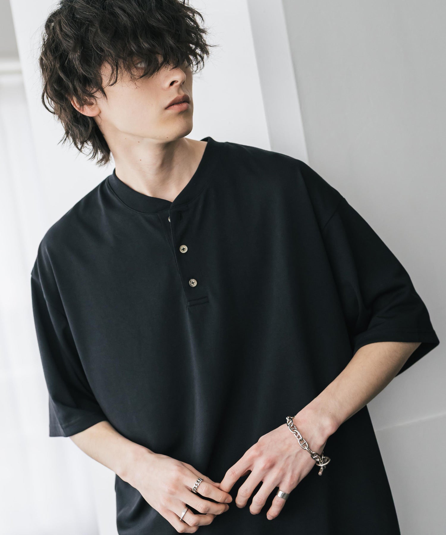 AIR TEC+ 接触冷感・遮熱・UVカット 多機能ヘンリーネック半袖Tシャツ 15428