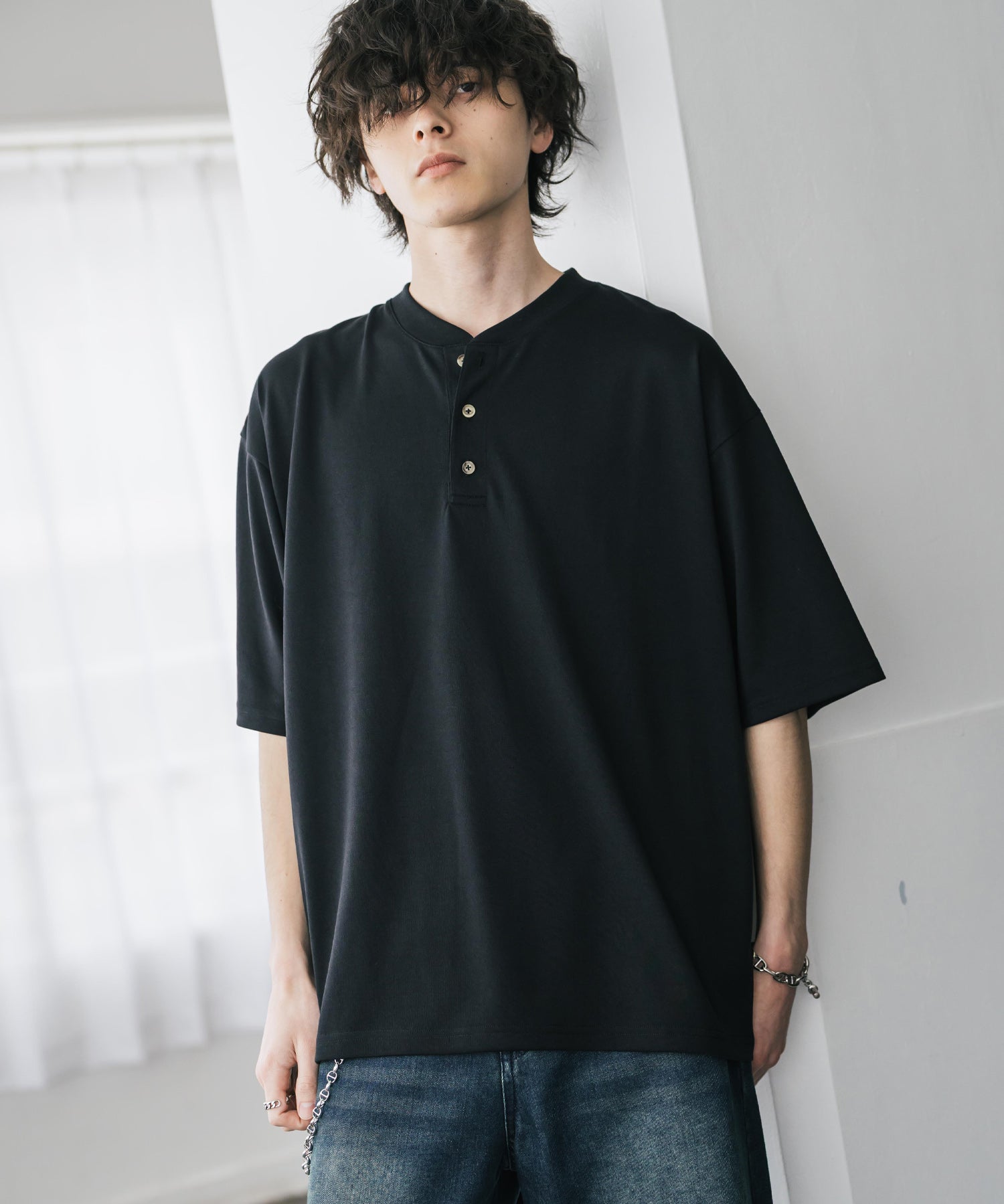 AIR TEC+ 接触冷感・遮熱・UVカット 多機能ヘンリーネック半袖Tシャツ 15428