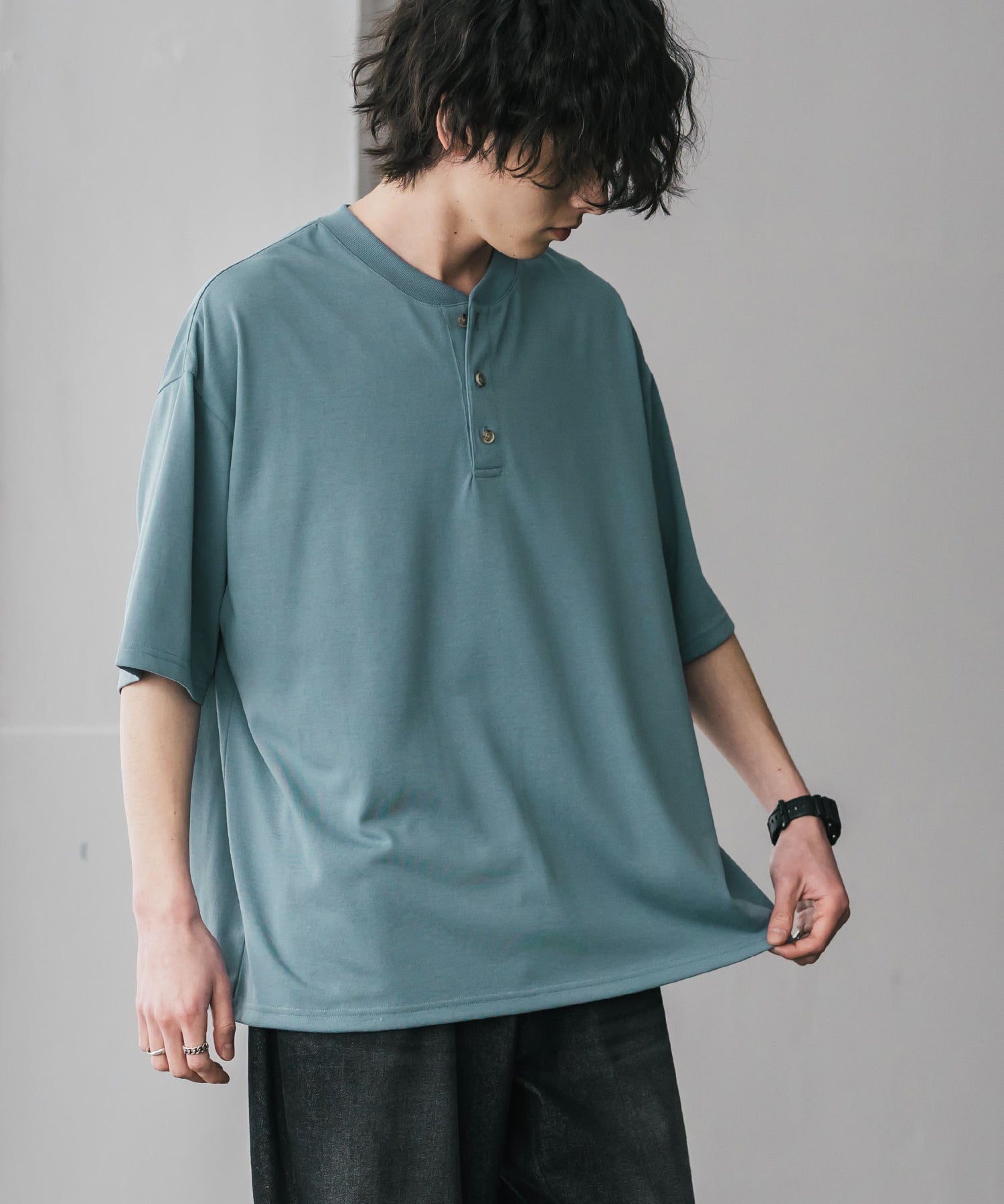 AIR TEC+ 接触冷感・遮熱・UVカット 多機能ヘンリーネック半袖Tシャツ 15428