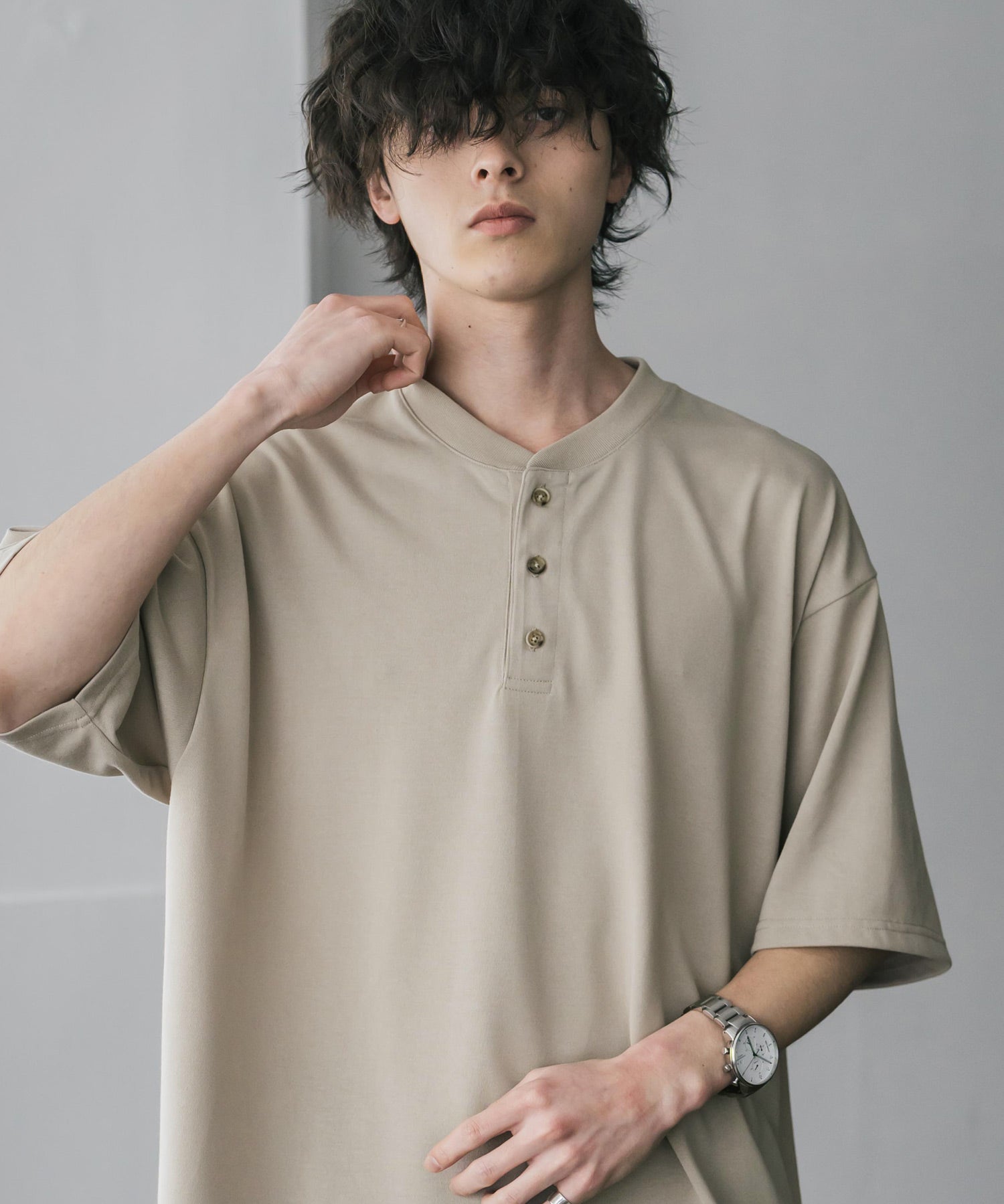 AIR TEC+ 接触冷感・遮熱・UVカット 多機能ヘンリーネック半袖Tシャツ 15428