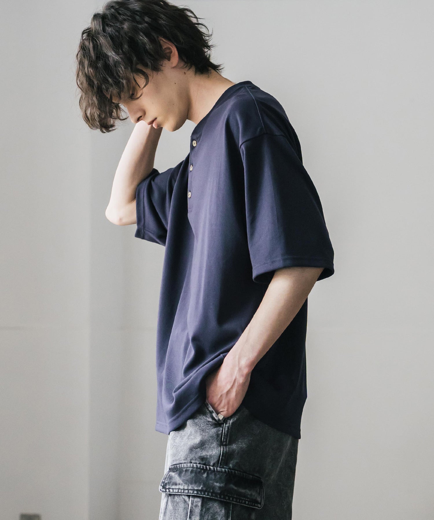 AIR TEC+ 接触冷感・遮熱・UVカット 多機能ヘンリーネック半袖Tシャツ 15428