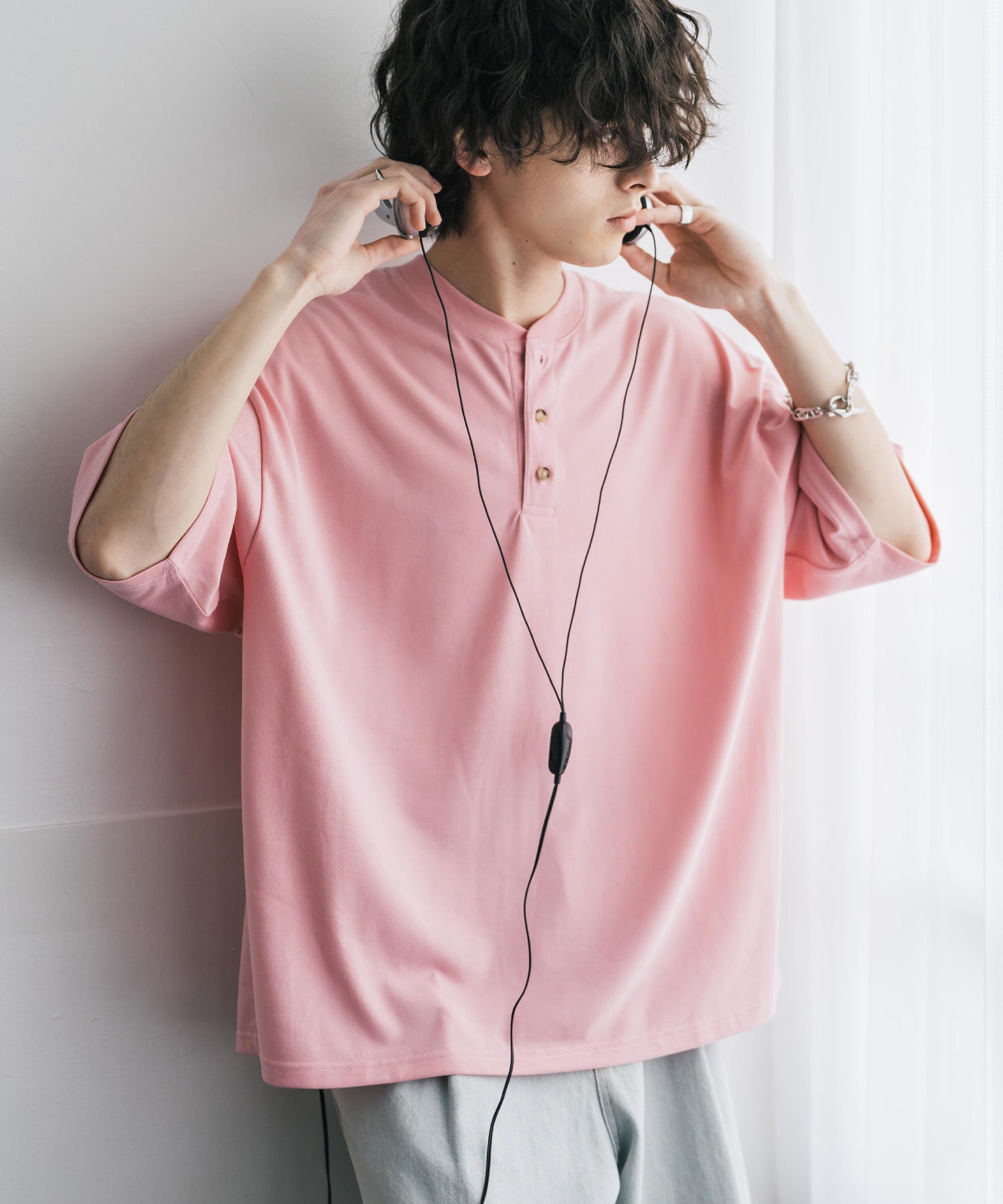 AIR TEC+ 接触冷感・遮熱・UVカット 多機能ヘンリーネック半袖Tシャツ 15428