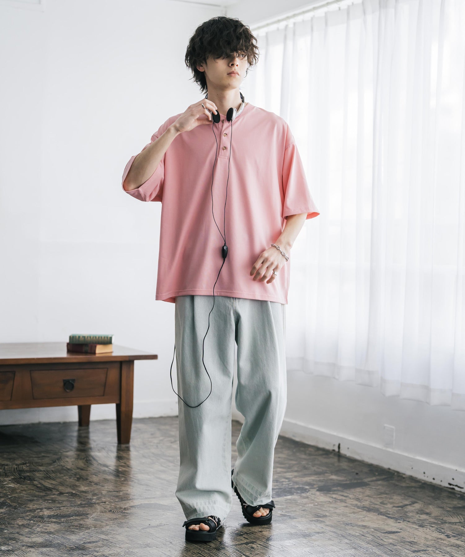 AIR TEC+ 接触冷感・遮熱・UVカット 多機能ヘンリーネック半袖Tシャツ 15428