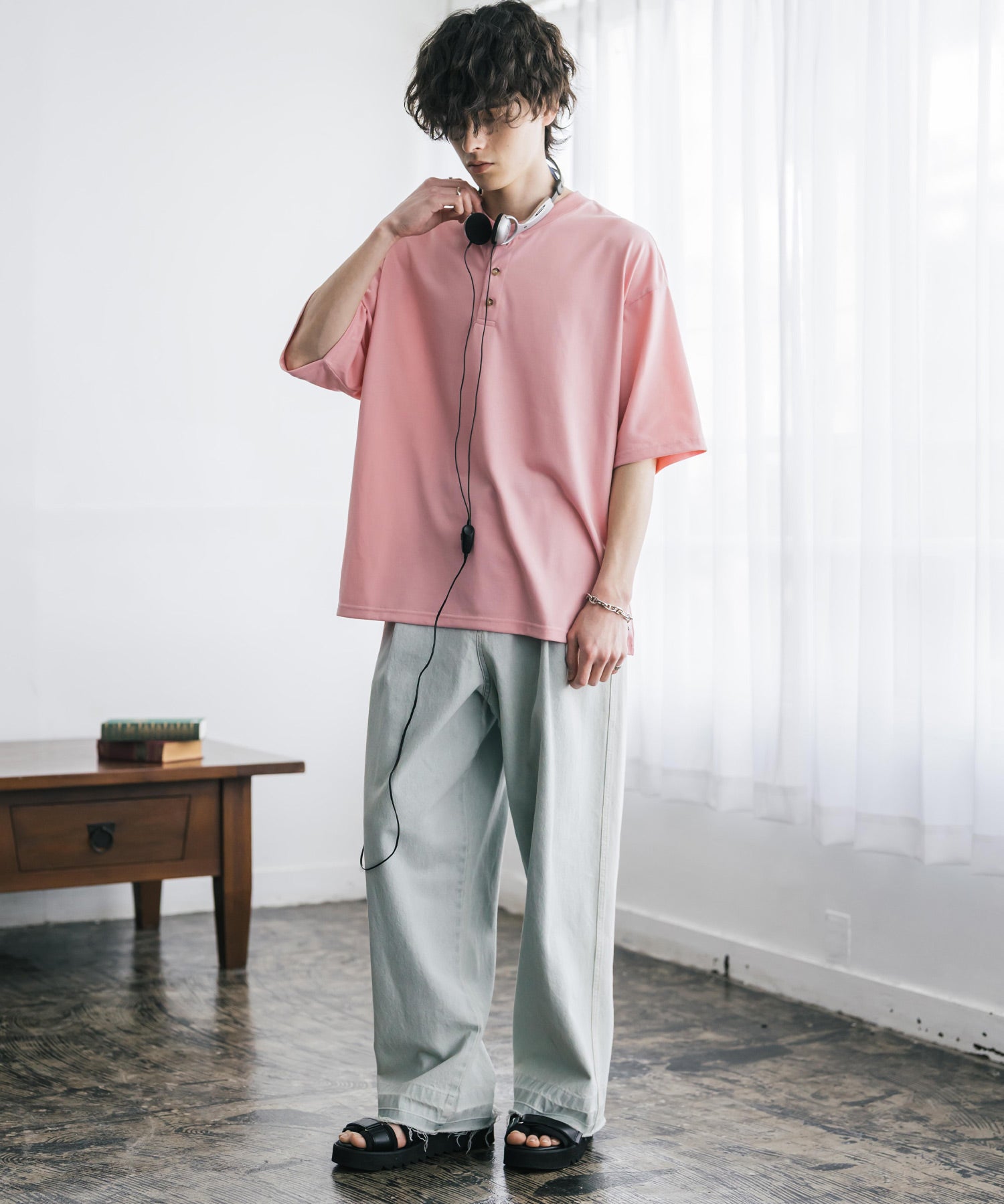 AIR TEC+ 接触冷感・遮熱・UVカット 多機能ヘンリーネック半袖Tシャツ 15428