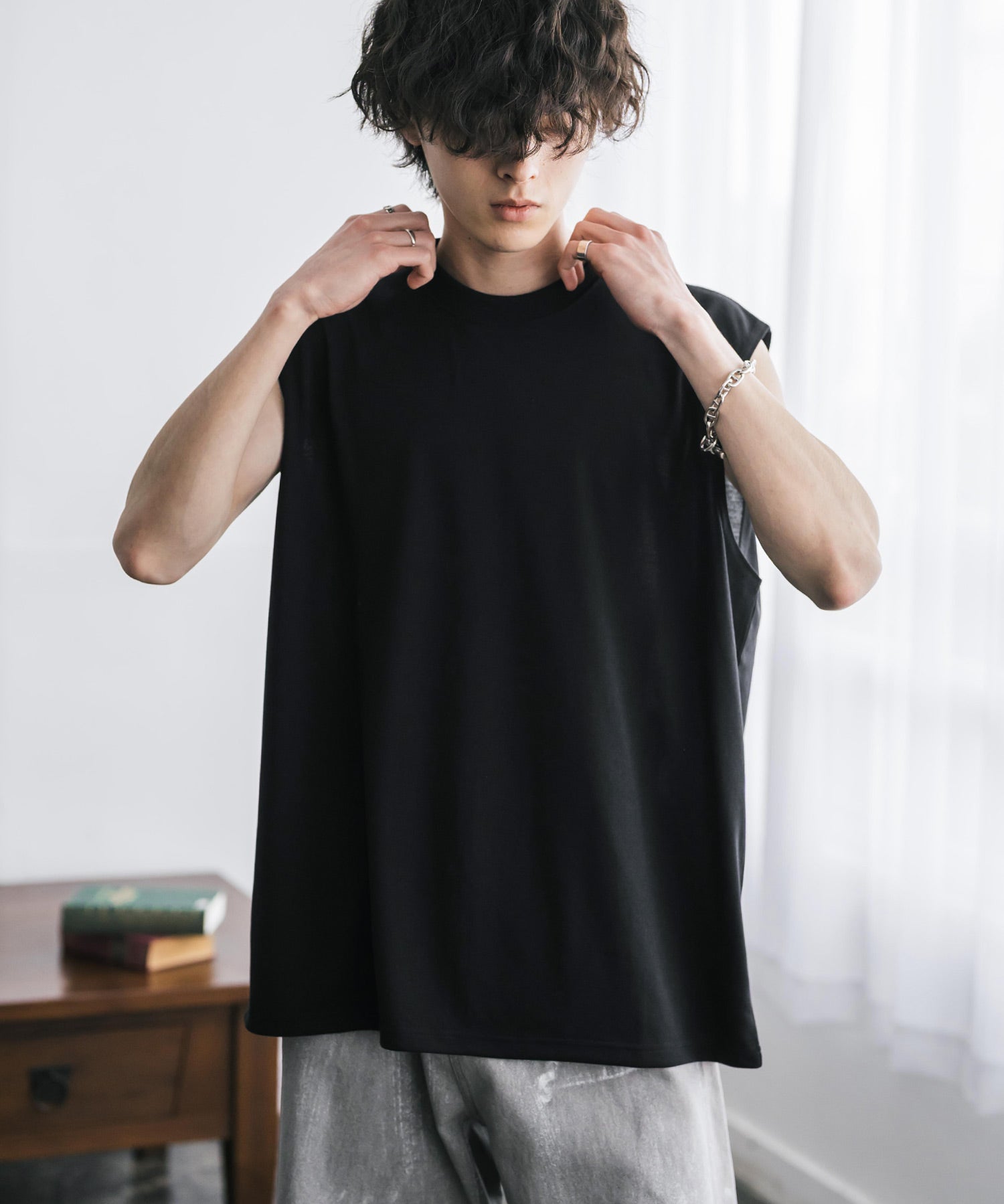 AIR TEC+ 接触冷感・遮熱・UVカットノースリーブTシャツ 15430