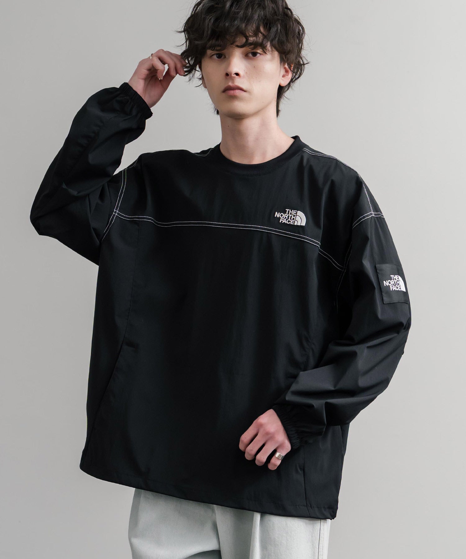日本未展開モデル THE NORTH FACE ザ・ノースフェイス WHITE LABEL ホワイトレーベル TNF LOGO CREWNECK ワンポイントロゴステッチ長袖カットソー 15434
