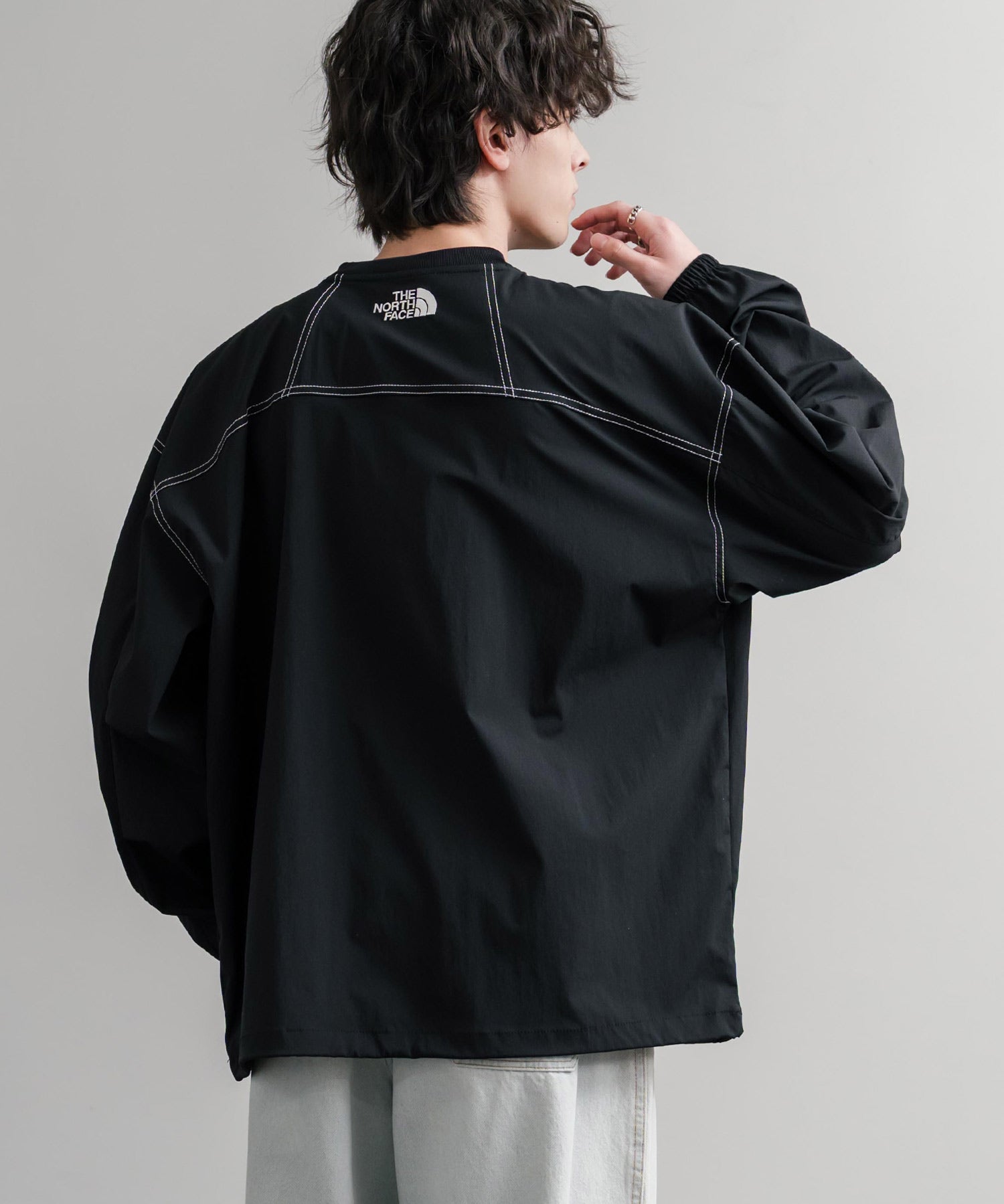 日本未展開モデル THE NORTH FACE ザ・ノースフェイス WHITE LABEL ホワイトレーベル TNF LOGO CREWNECK ワンポイントロゴステッチ長袖カットソー 15434