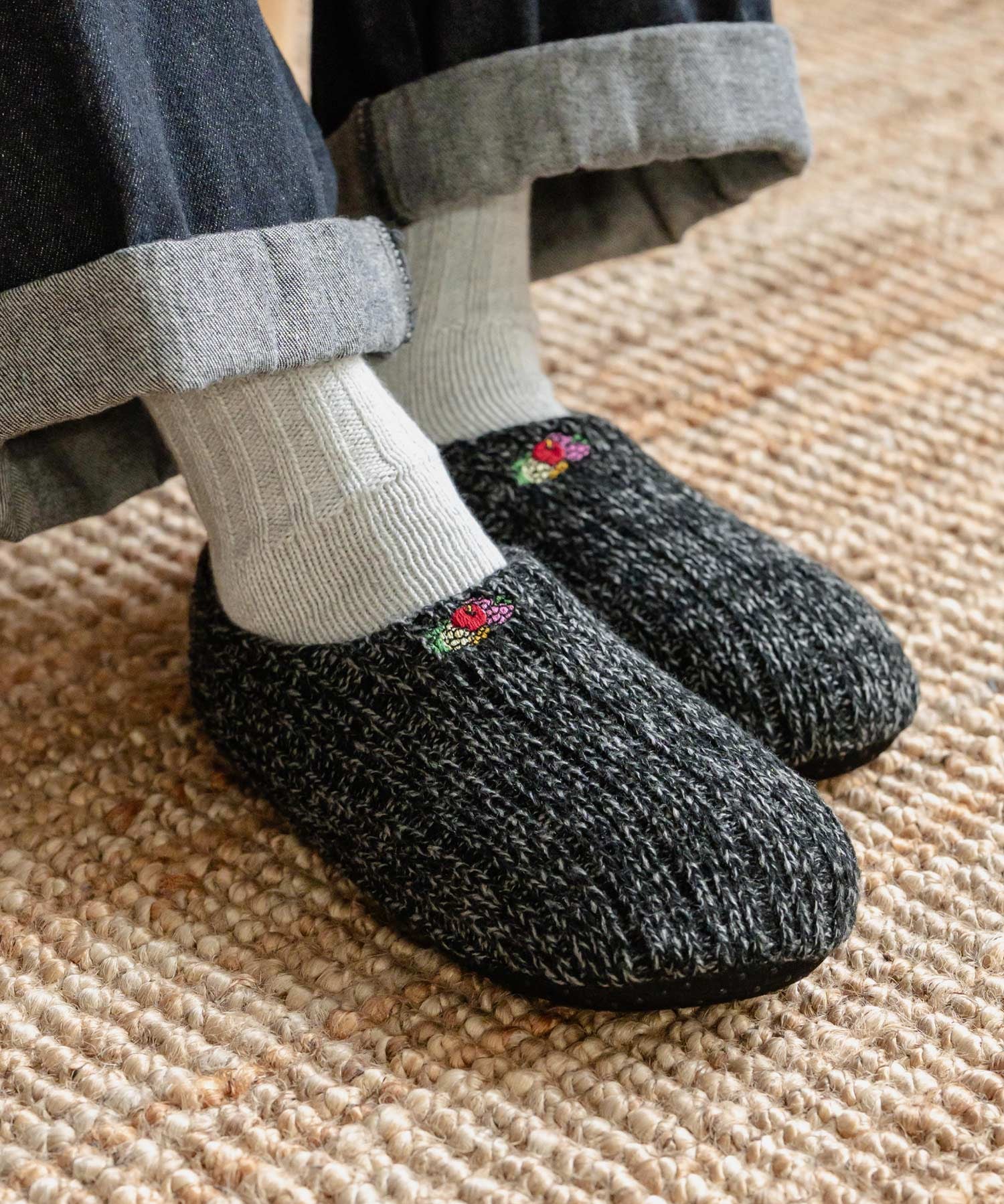 FRUIT OF THE LOOM フルーツオブザルーム 裏ボア刺繍スリッパ/ワンポイントロゴニット室内用スリッパ 15460