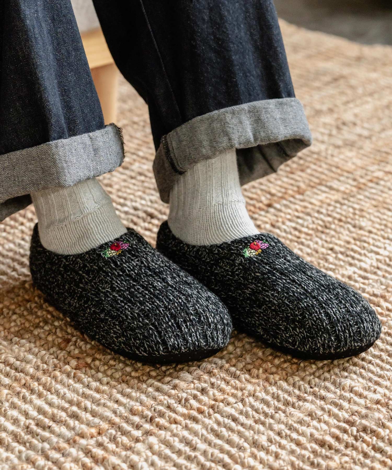 FRUIT OF THE LOOM フルーツオブザルーム 裏ボア刺繍スリッパ/ワンポイントロゴニット室内用スリッパ 15460