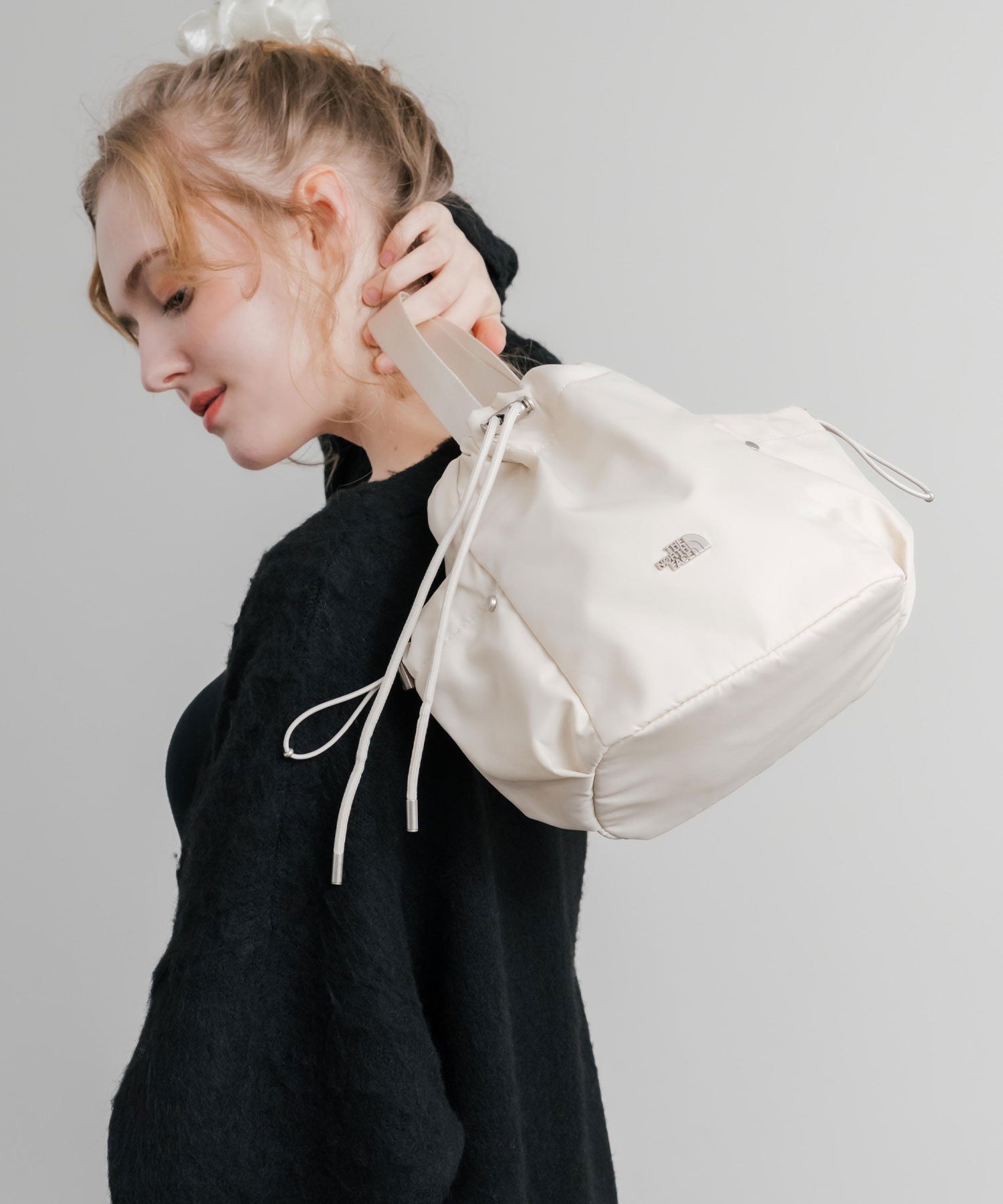 38.ノベルティ　白ハート　ショルダー 日本未展開モデル THE NORTH FACE ザ・ノースフェイス WHITE LABEL