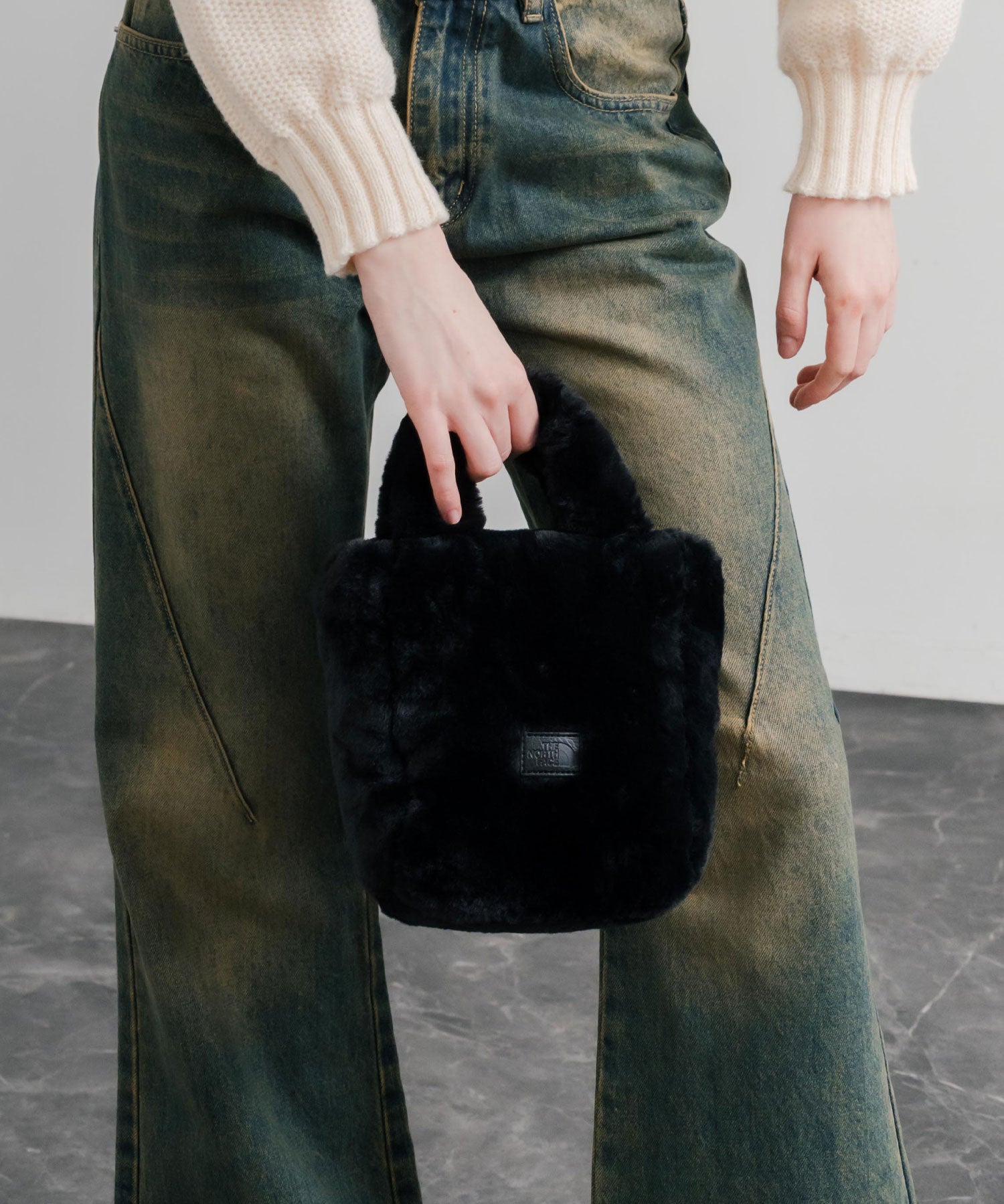 日本未展開モデル THE NORTH FACE ザ・ノースフェイス WHITE LABEL ホワイトレーベル PLUMPY TOTE BAG MINI FUR/2WAYミニバッグ 15469