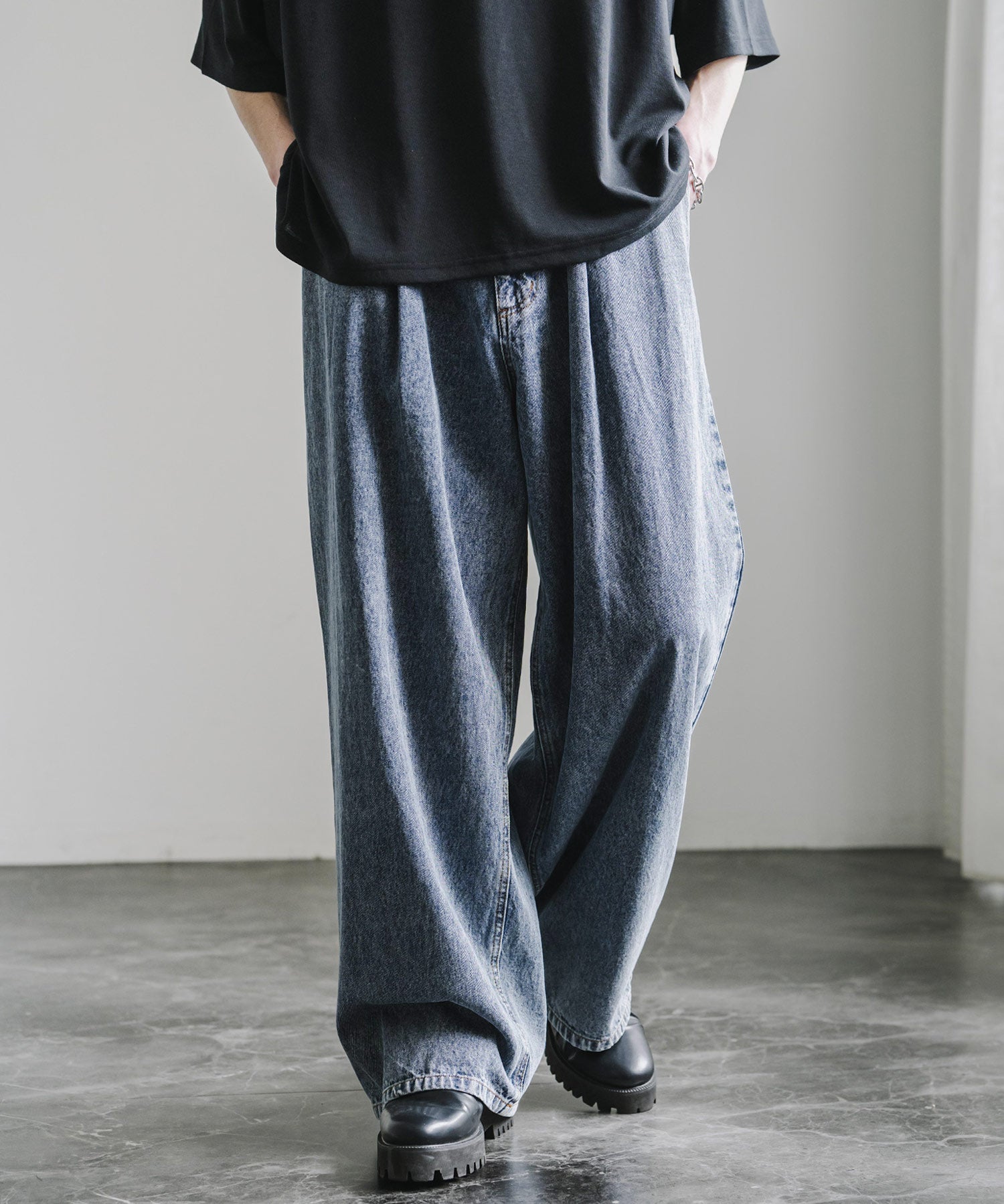 ヴィンテージライクワイドバルーンデニムパンツ 15478