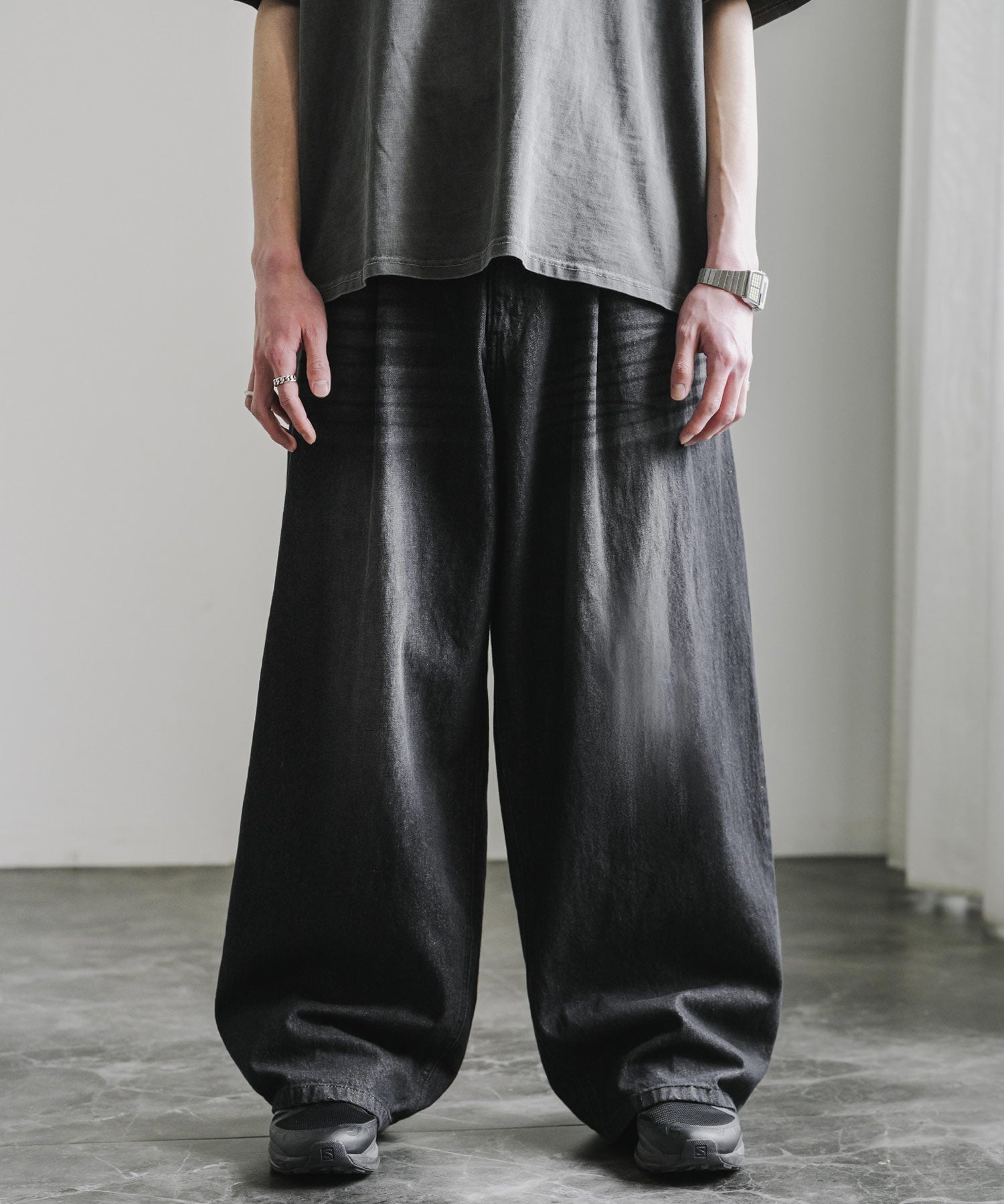 ヴィンテージライクワイドバルーンデニムパンツ 15478