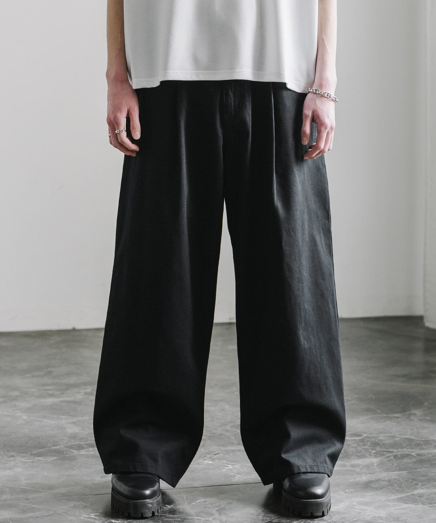 ヴィンテージライクワイドバルーンデニムパンツ 15478